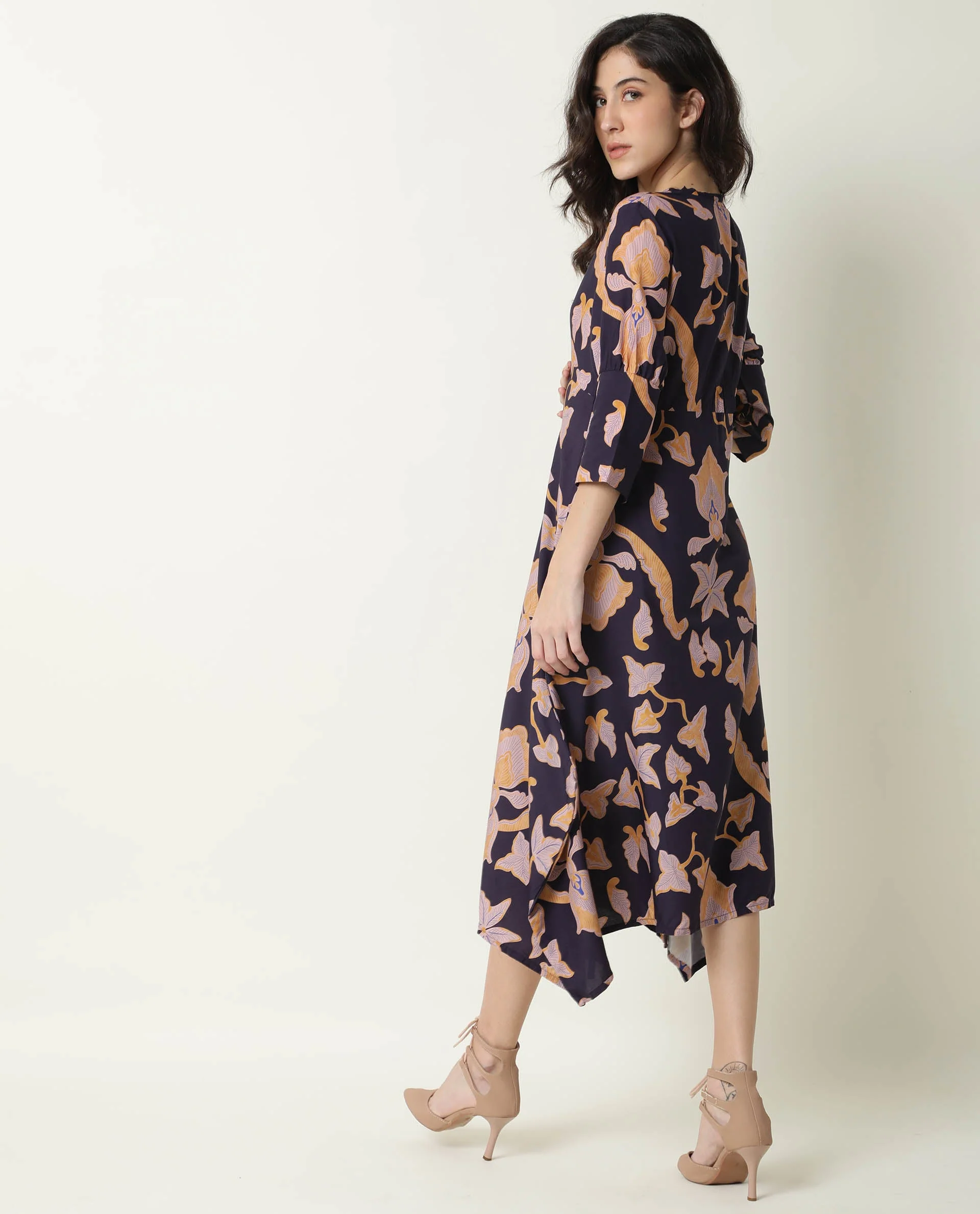 Rareism Women's Kenna Navy V-Neck Abstract Print Knee Length Regular Fit Dress - Image 11