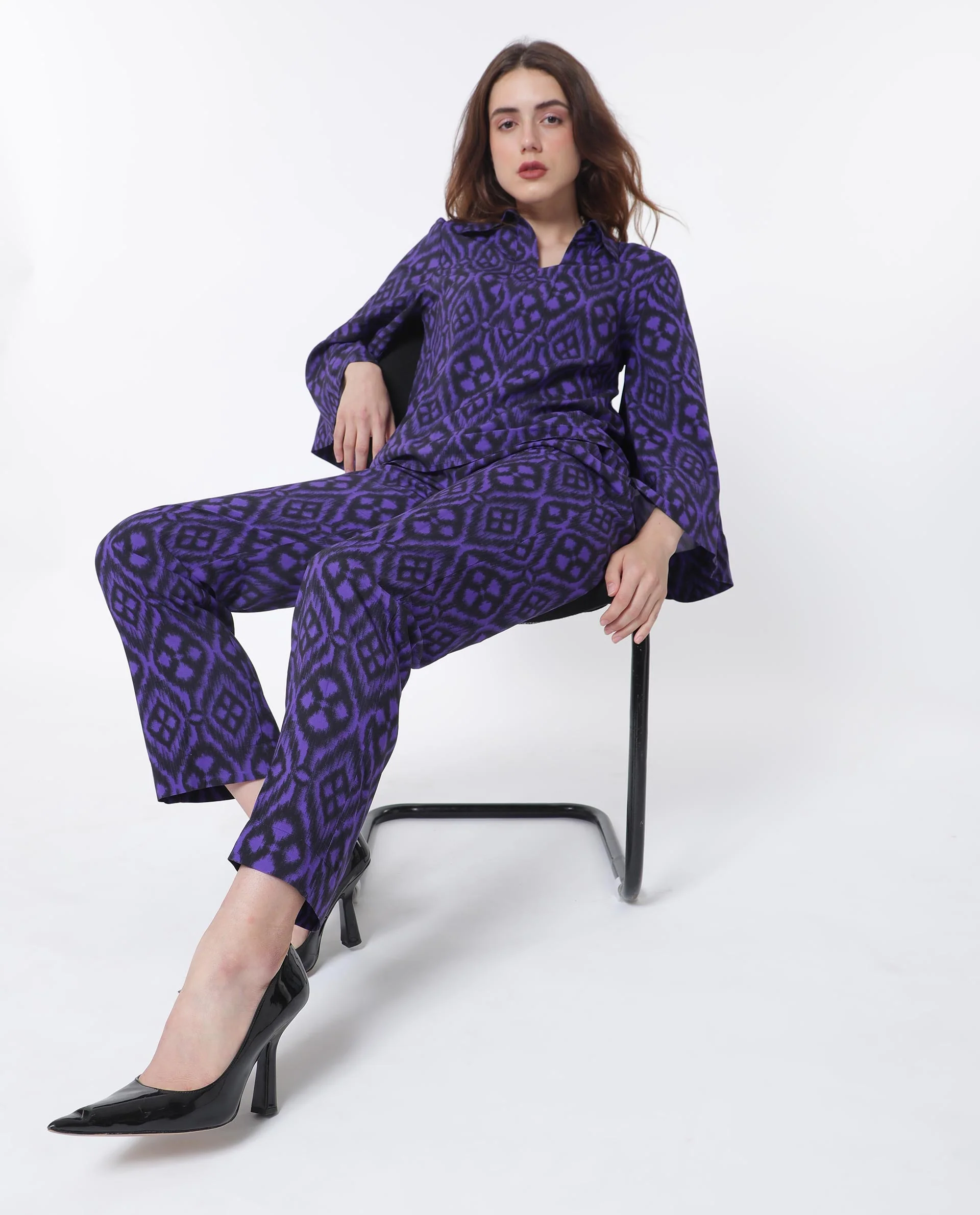 Rareism Women's Kennedy Black Cotton Geometric Print Ankle Length Straight Fit Trouser - Image 11