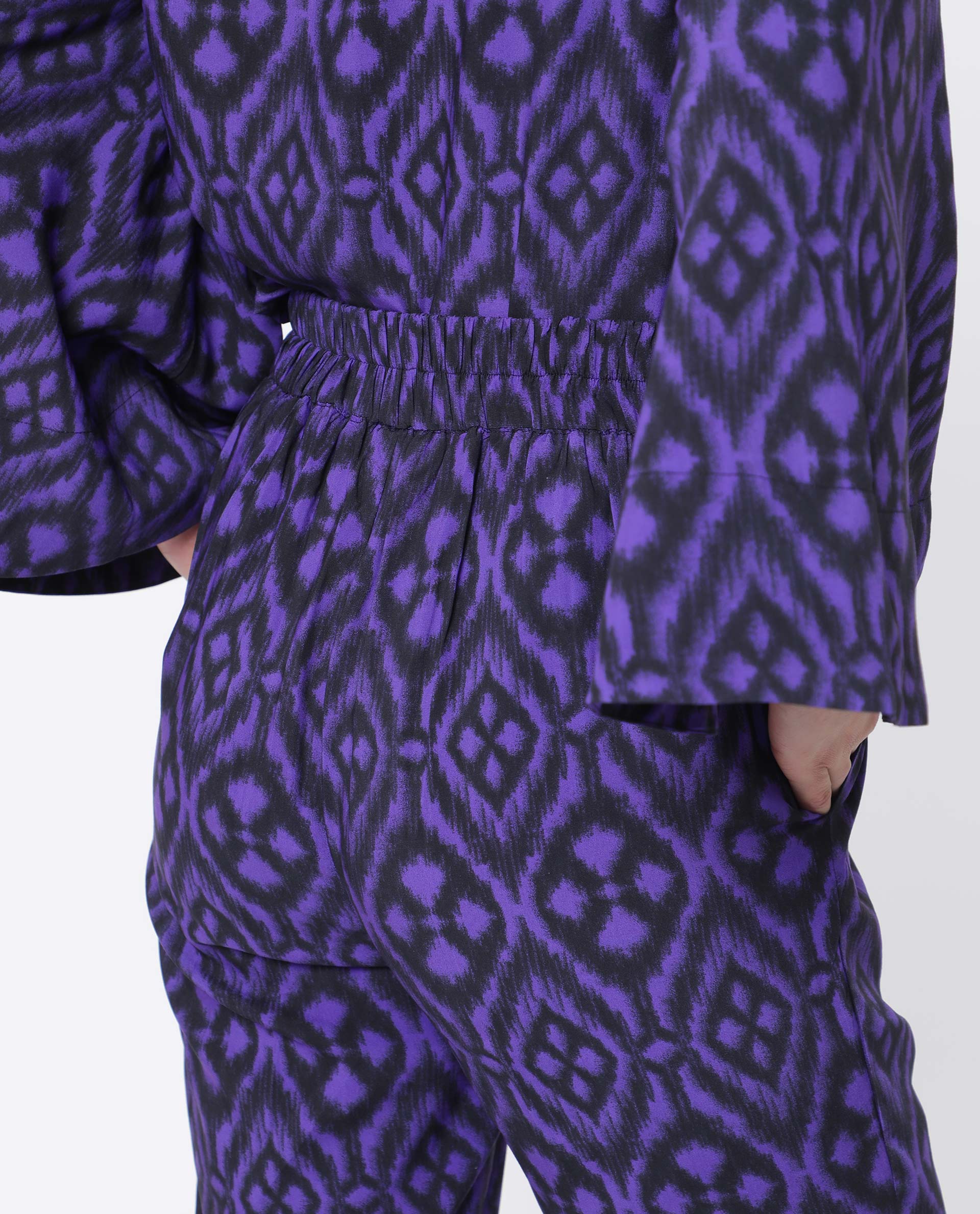 Rareism Women's Kennedy Black Cotton Geometric Print Ankle Length Straight Fit Trouser - Image 8