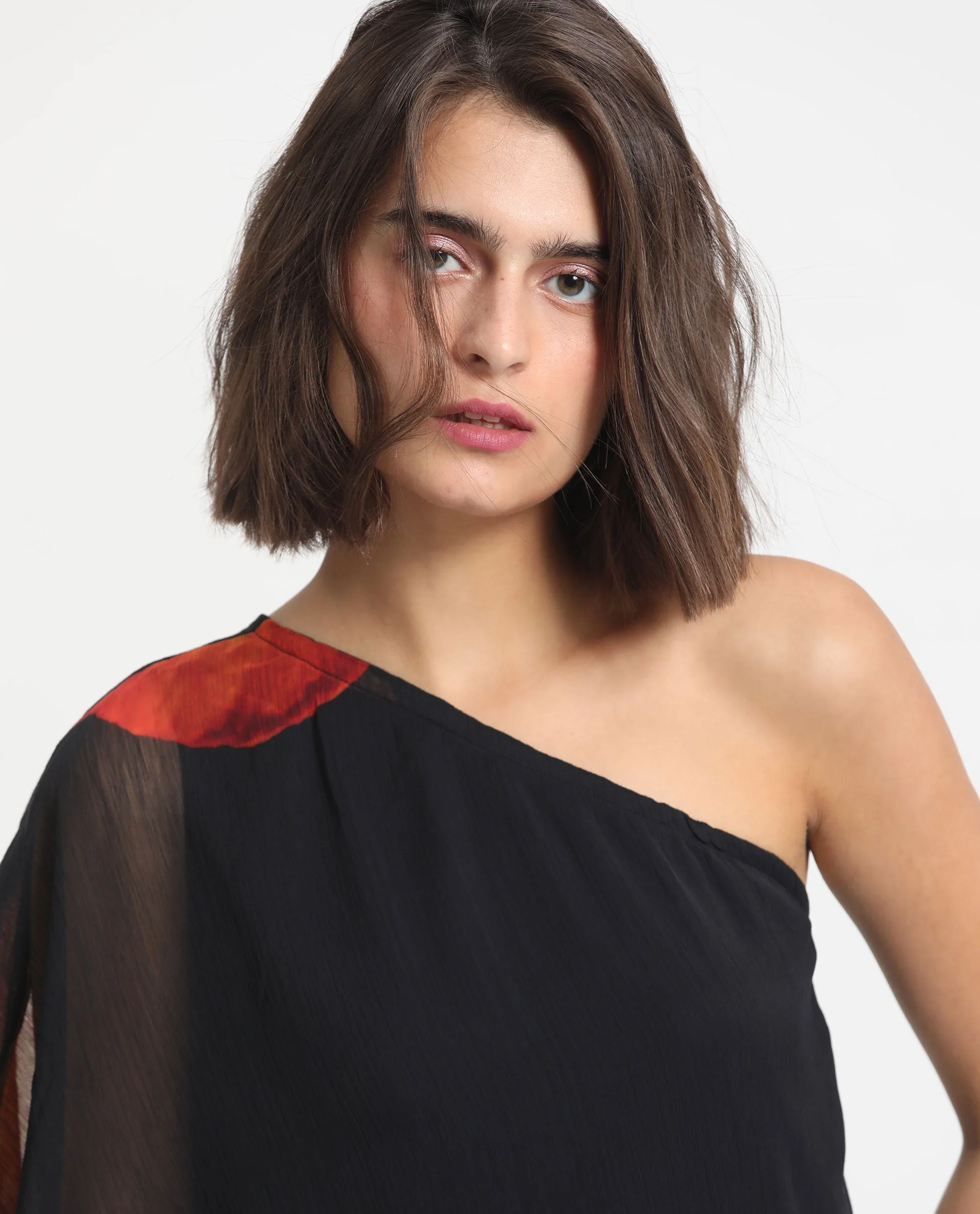 Rareism Women's Kente Black Polyester Tube Neck Floral Print Flared Sleeve Slim Fit Top - Image 10