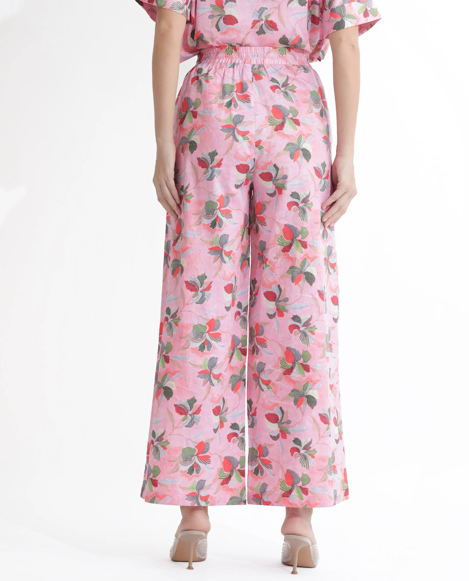 Rareism Women's Kentoy-B Light Pink Cotton Floral Print Ankle Length Flared Trouser - Image 14