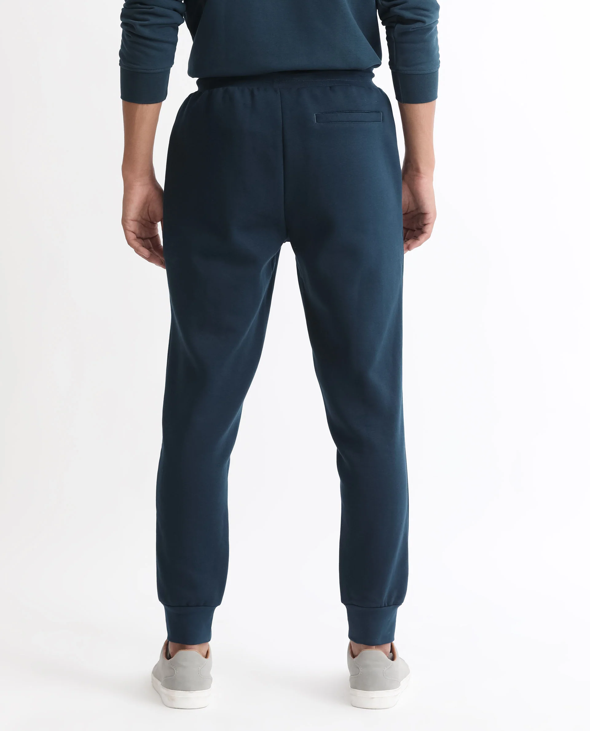 Rare Rabbit Men's Kerry Teal Cotton Plain Regular Fit Joggers - Image 7