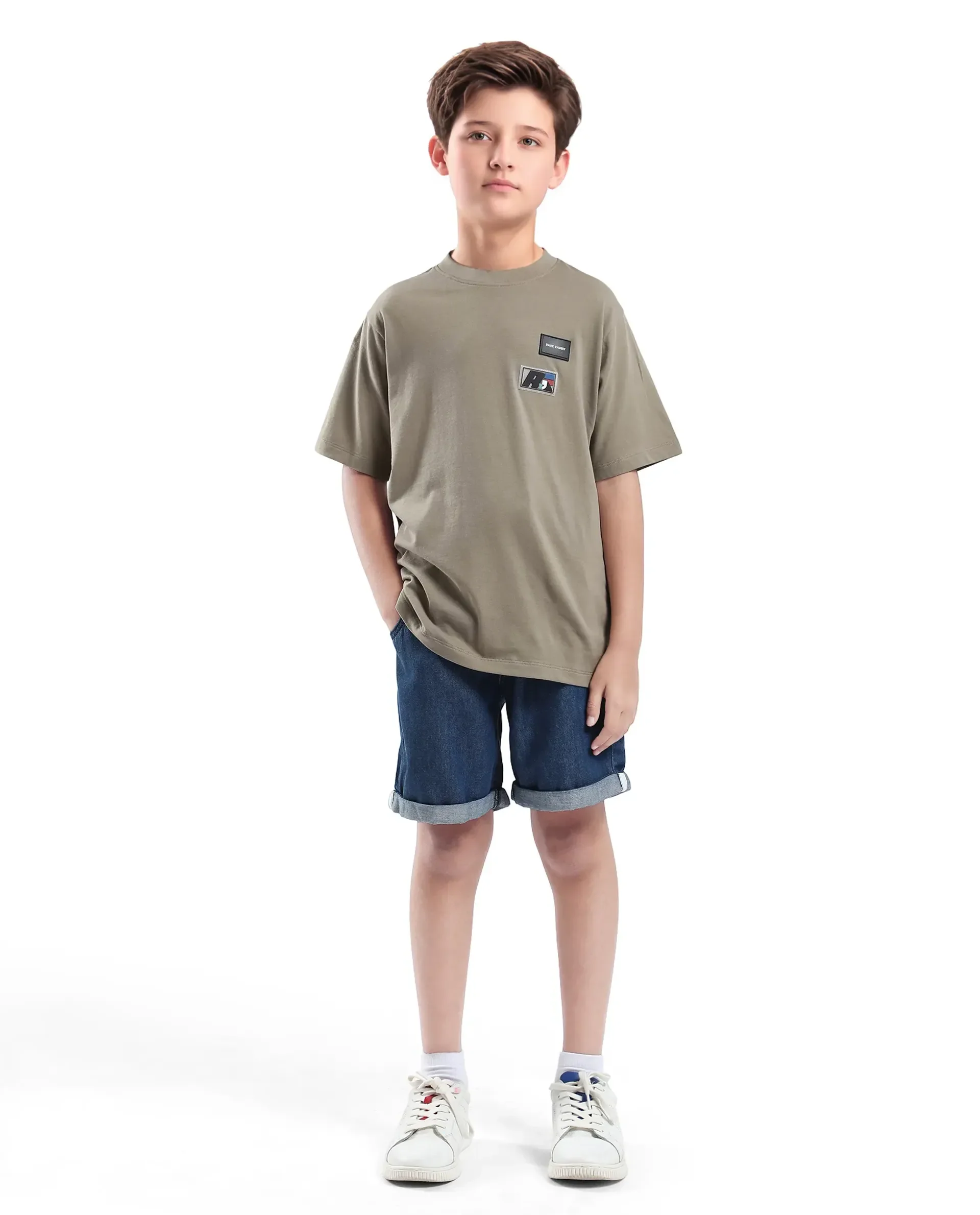 Rare Ones Kids Braun Dusky Green Cotton Solid Slip-On Regular Fit T-Shirt - Image 2