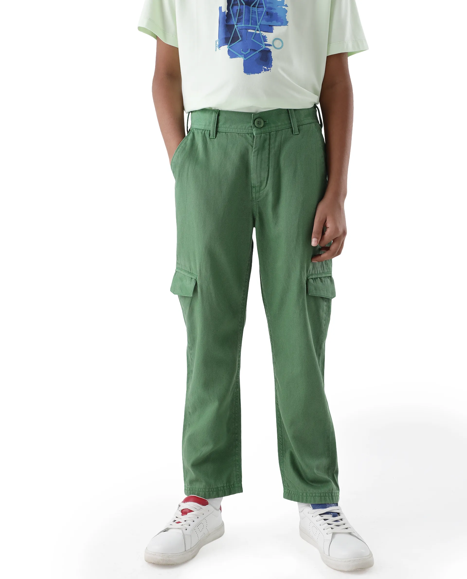 Rare Ones Kids Flat Green Cotton Button And Zip Closure Plain Regular Fit Trouser - Image 2