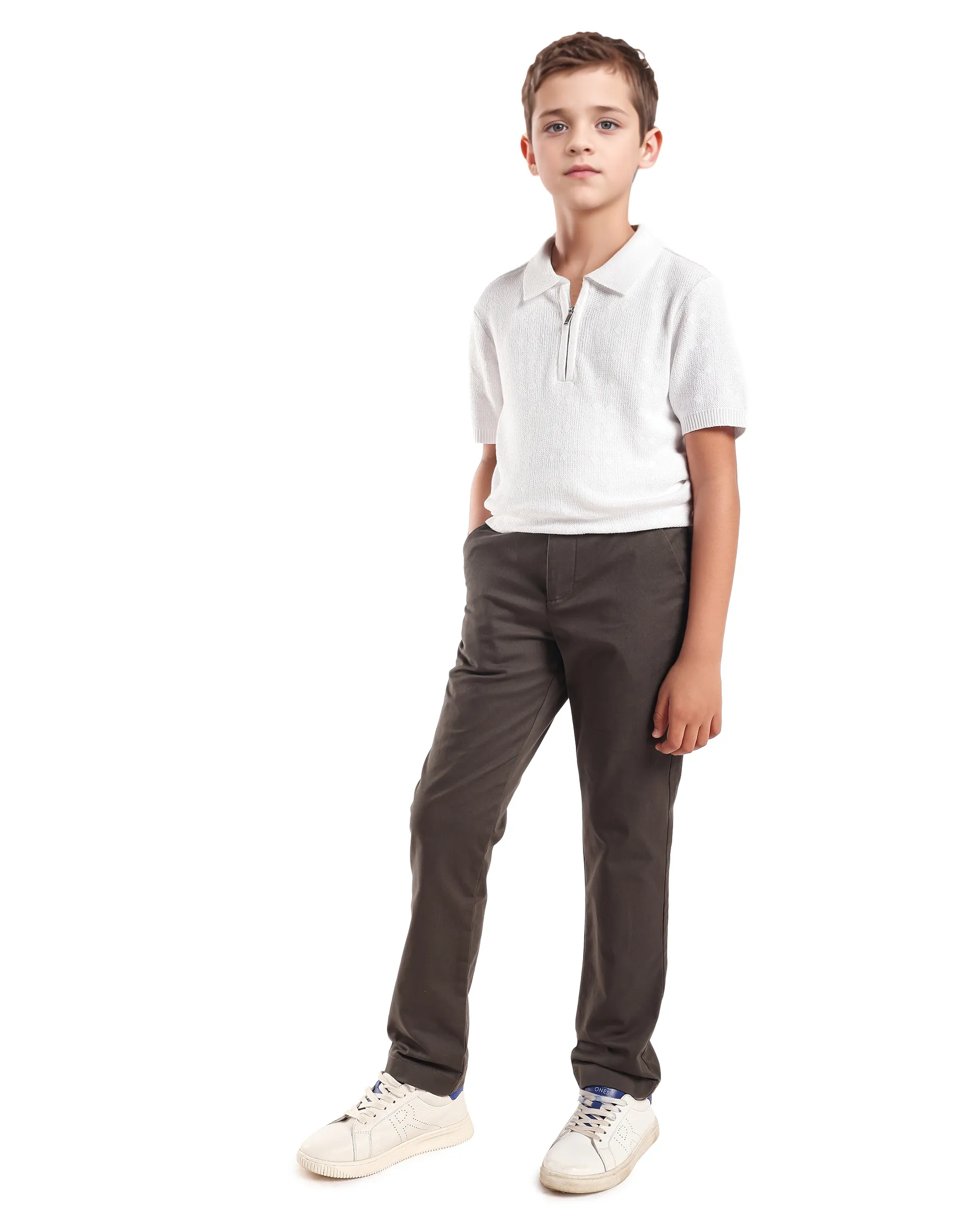 Rare Ones Kids Smart-K Dusky Green Cotton Blend Solid Button And Zipper Closure Regular Fit Trouser - Image 5