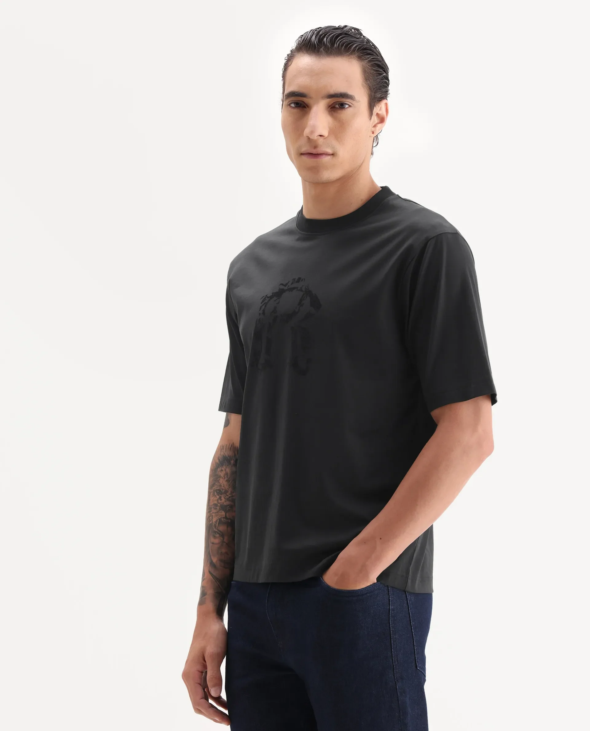 Rare Rabbit Men's Kilon Black Cotton Fabric Half Sleeve Crew Neck Regular Fit Graphic Print T-Shirt - Image 4
