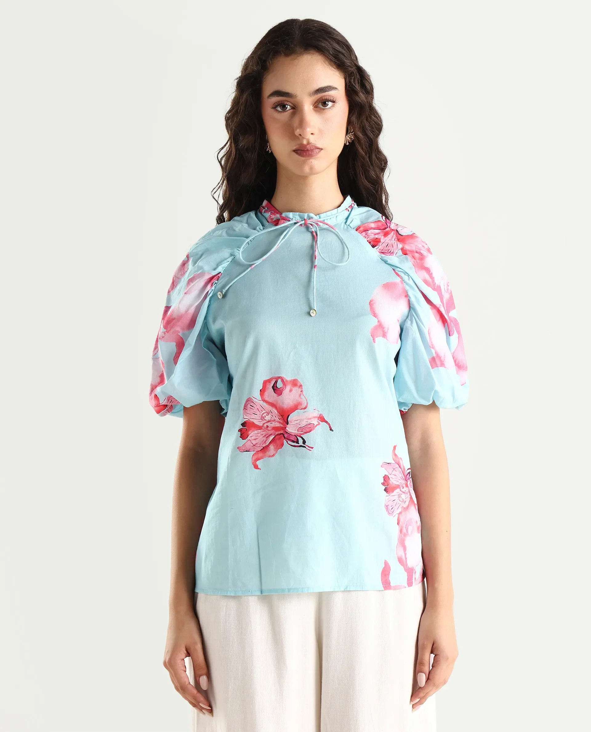 Rareism Women's Kink Blue Cotton Tie-Up Neck Floral Print Puff Sleeves Relaxed Fit Top - Image 3