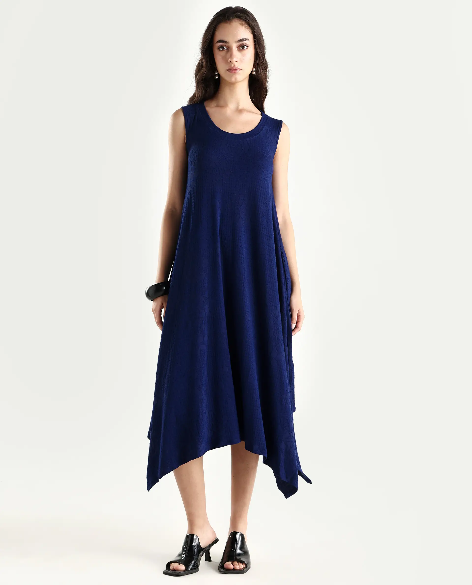 Rareism Women's Kisame Dark Blue Knit Jacquard Crew Neck Plain Sleeveless Midi Flared Dress - Image 3