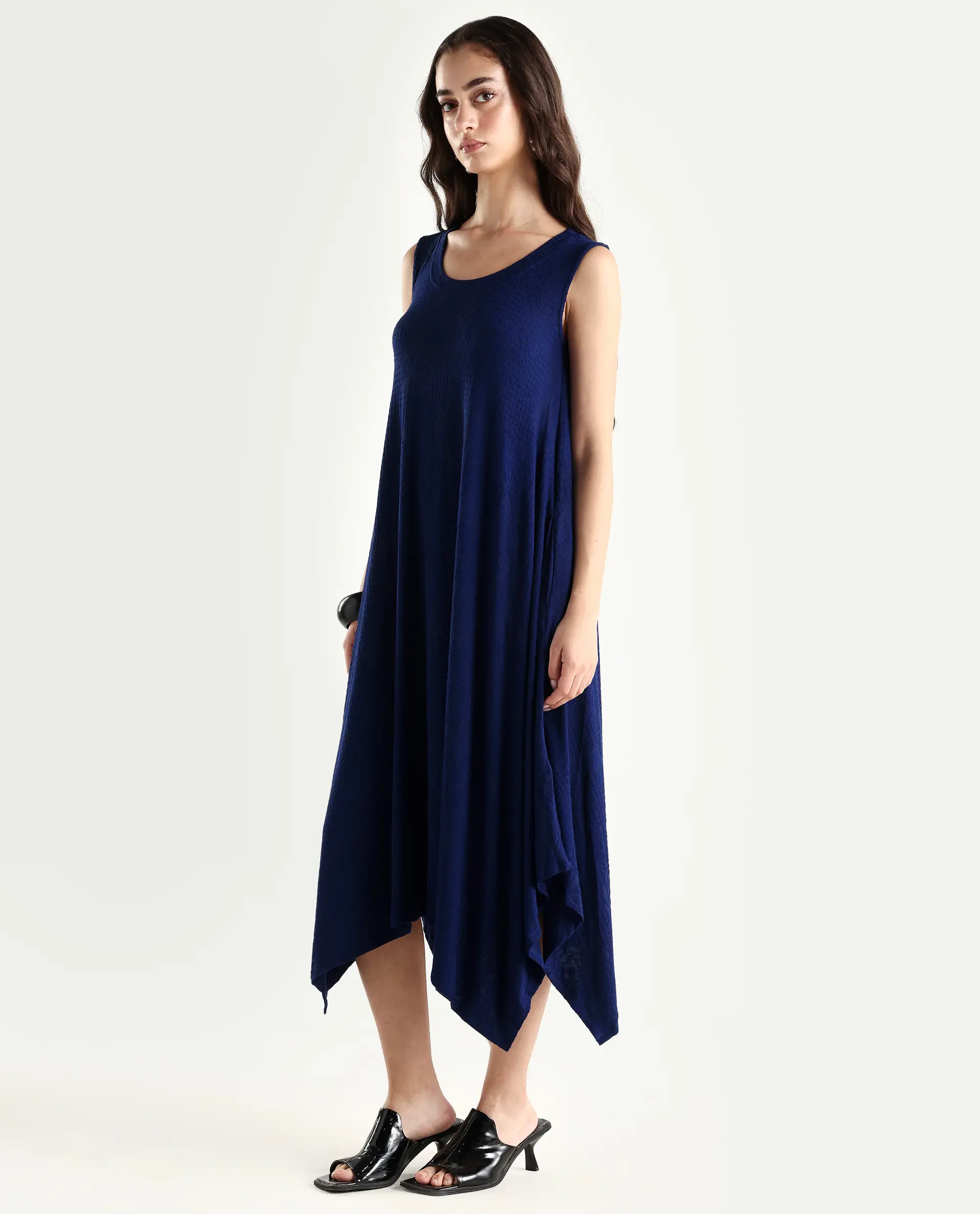 Rareism Women's Kisame Dark Blue Knit Jacquard Crew Neck Plain Sleeveless Midi Flared Dress - Image 5