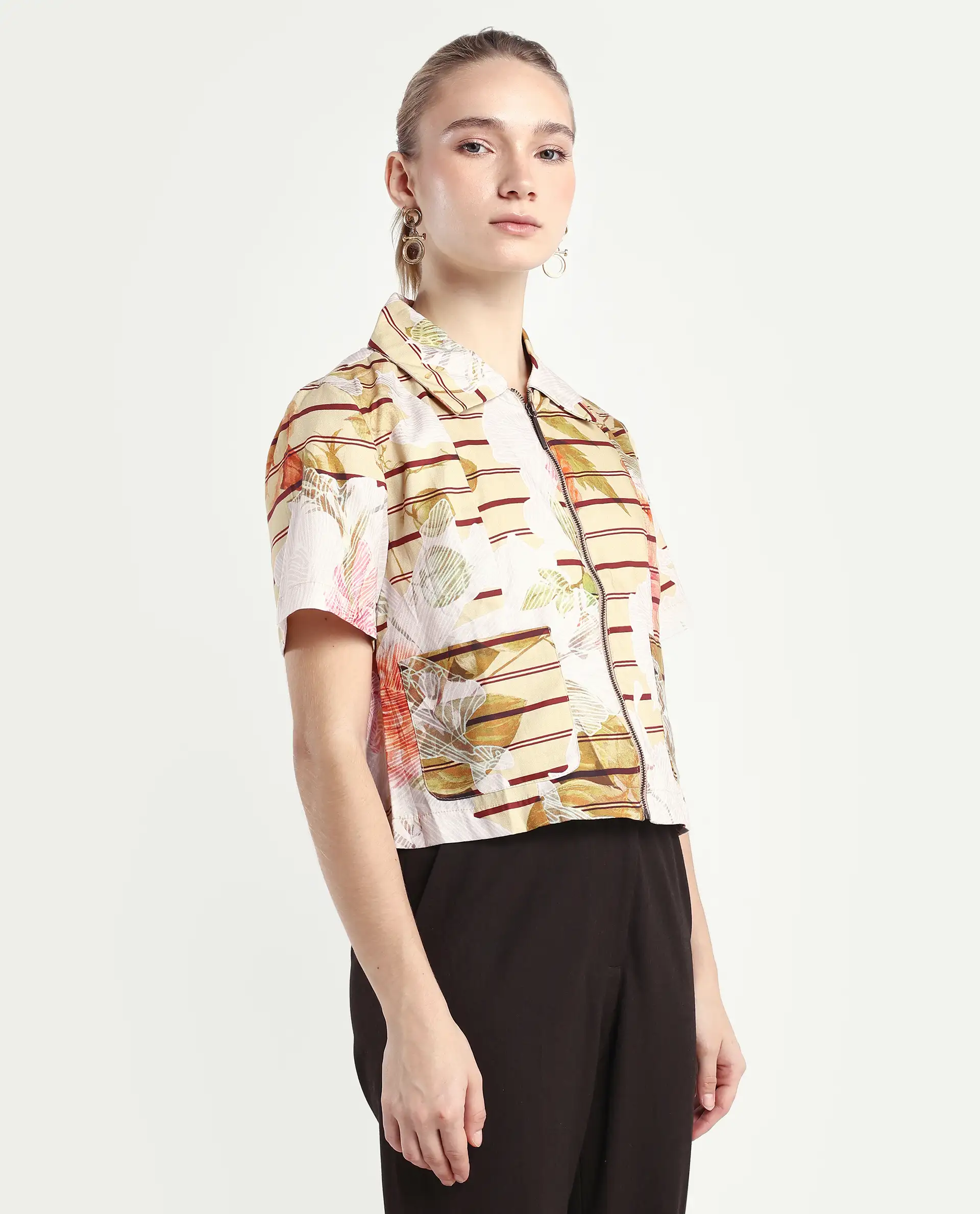 Rareism Women's Klapan Multi Viscose Blend Drop Collar Floral Print Crop Regular Fit Top - Image 6