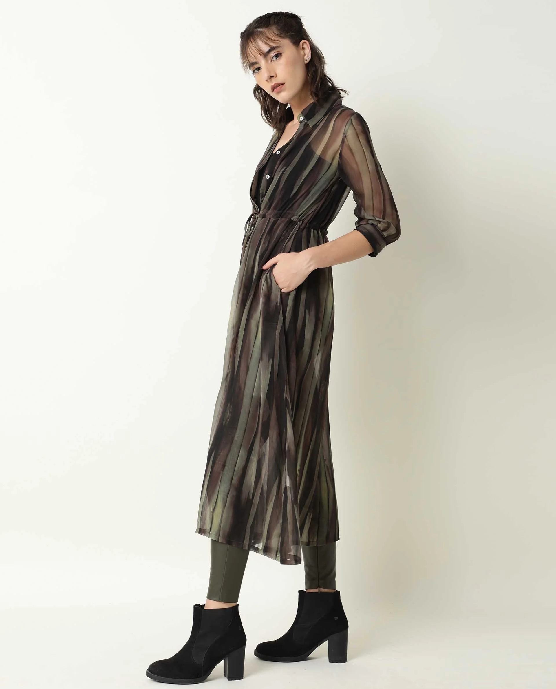 Rareism Women's Klepto Green Spread Collar Striped Knee Length Regular Fit Dress - Image 5