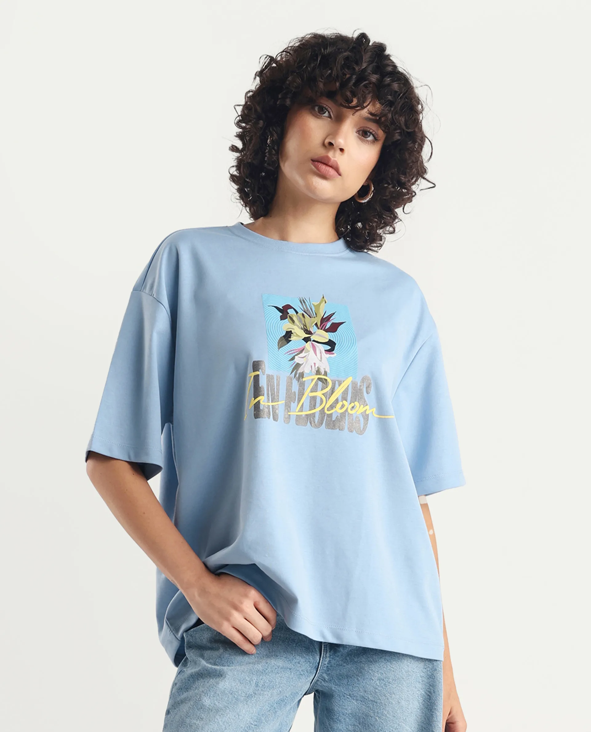 Rareism Women's Klove Light Multi Cotton Blend Crew Neck Graphic Print Oversized T-Shirt - Image 4
