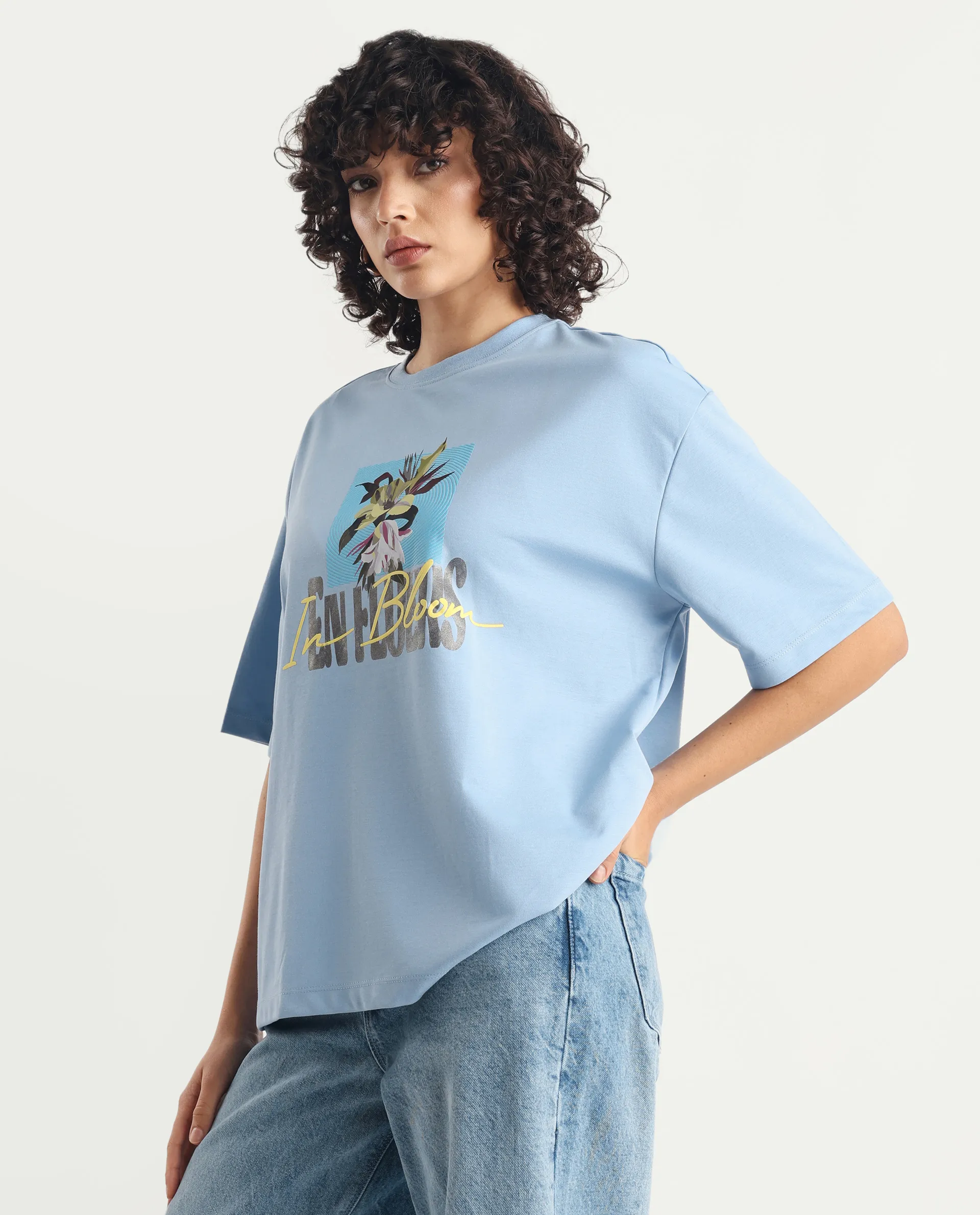 Rareism Women's Klove Light Multi Cotton Blend Crew Neck Graphic Print Oversized T-Shirt - Image 5