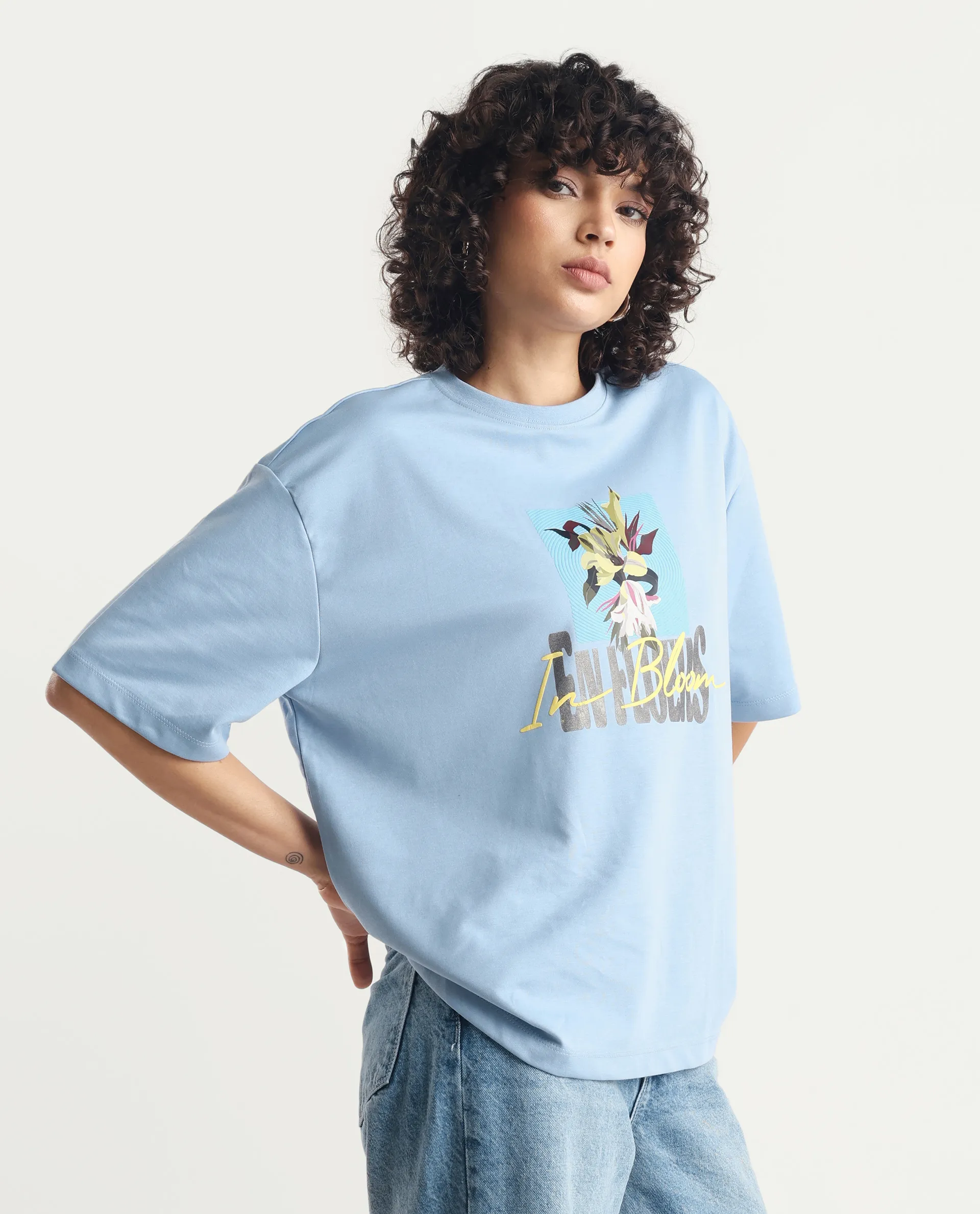 Rareism Women's Klove Light Multi Cotton Blend Crew Neck Graphic Print Oversized T-Shirt - Image 6