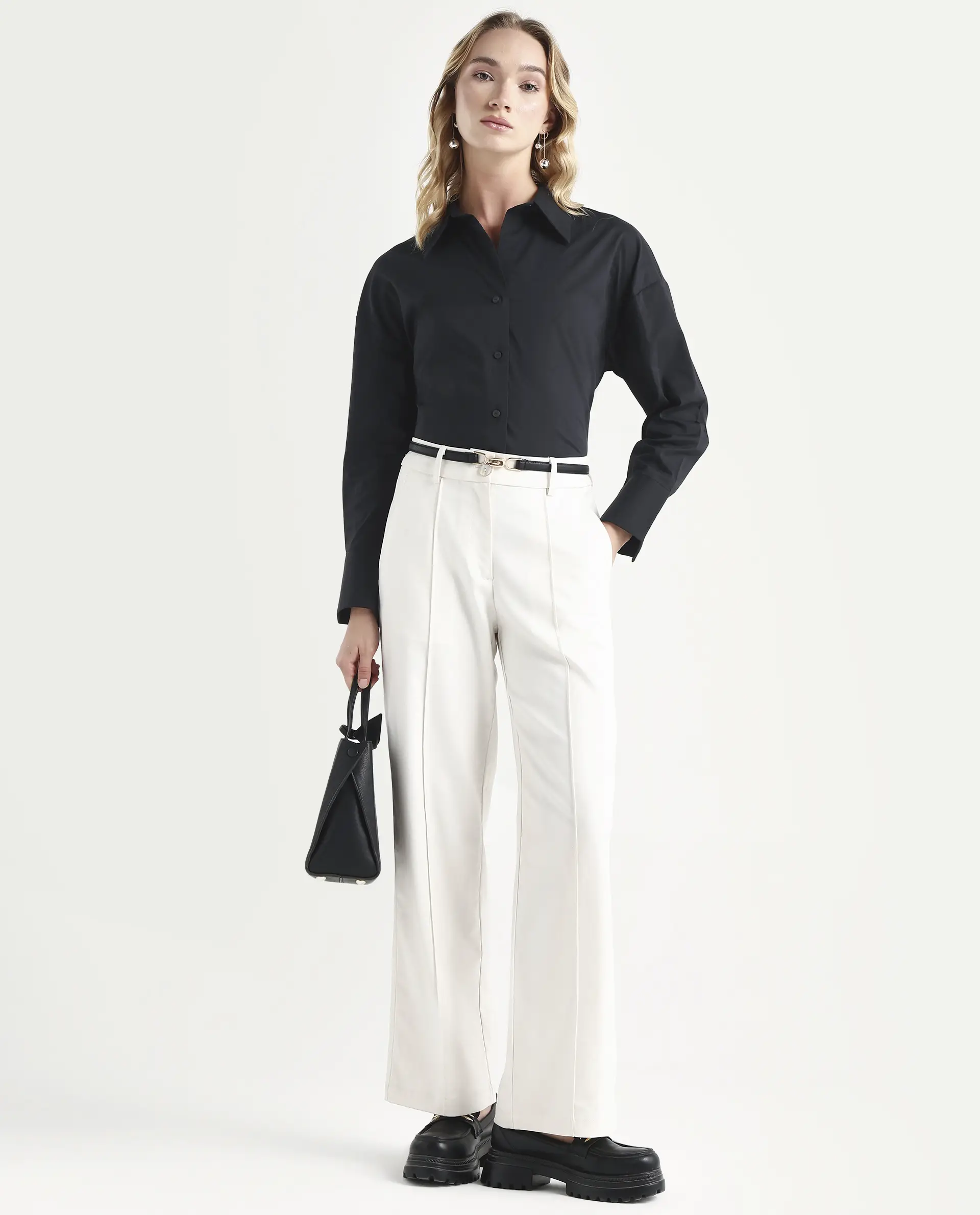 Rareism Women's Klox Black Cotton Spread Collar Plain Cuffed Sleeve Regular Fit Shirt - Image 2