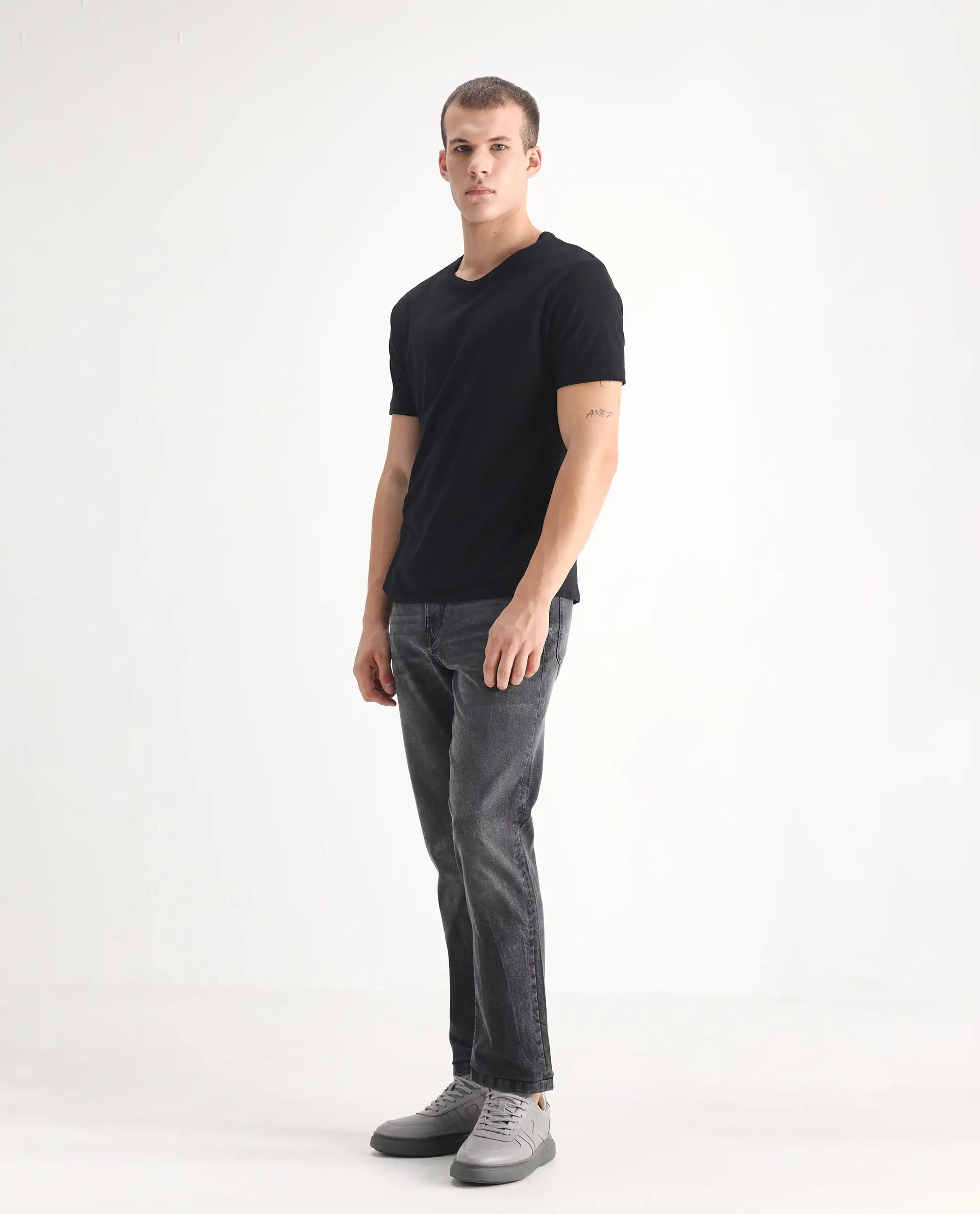 Rare Rabbit Men's Klune Black Cotton Plain Morris Regular Fit Jeans - Image 3