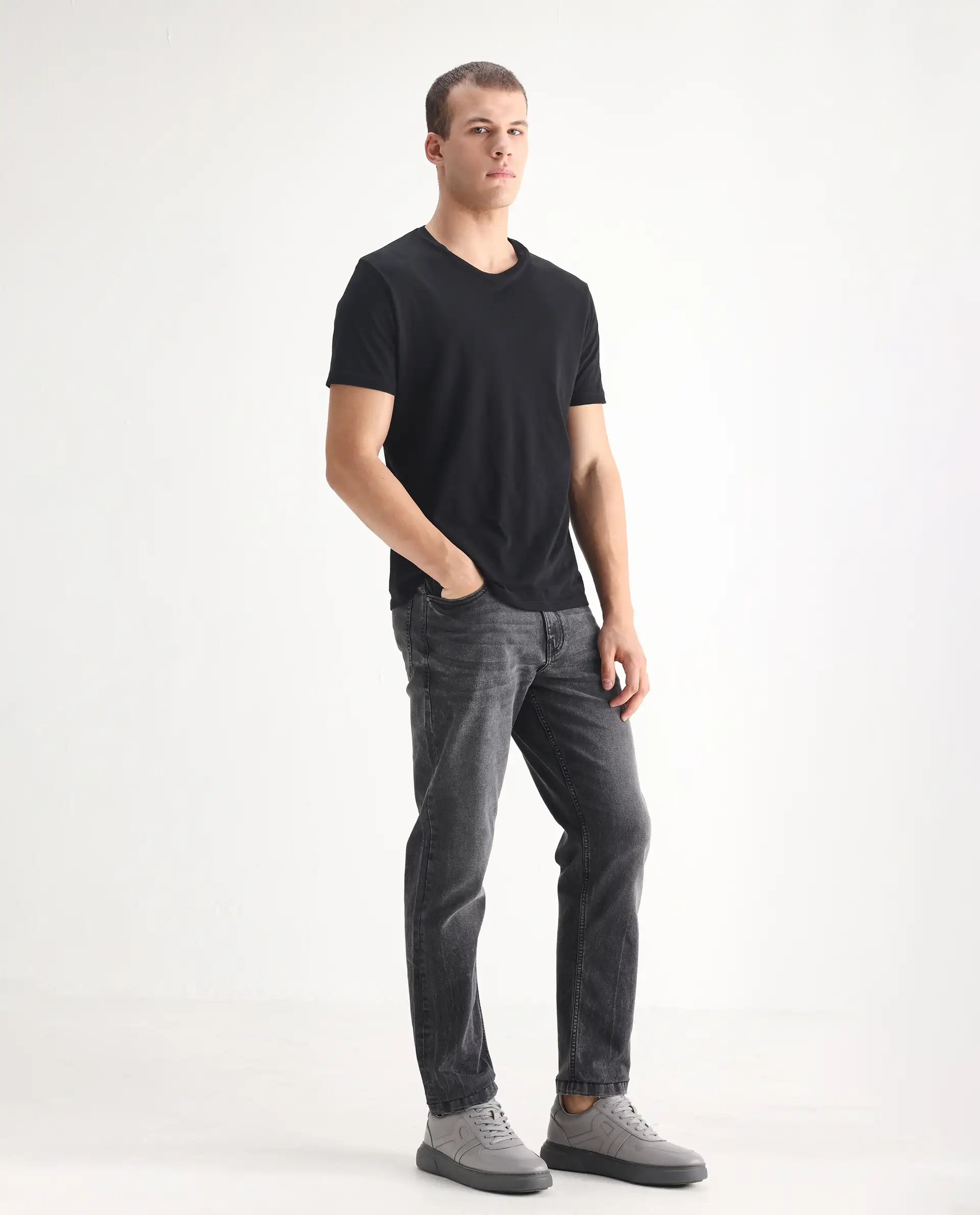 Rare Rabbit Men's Klune Black Cotton Plain Morris Regular Fit Jeans - Image 5