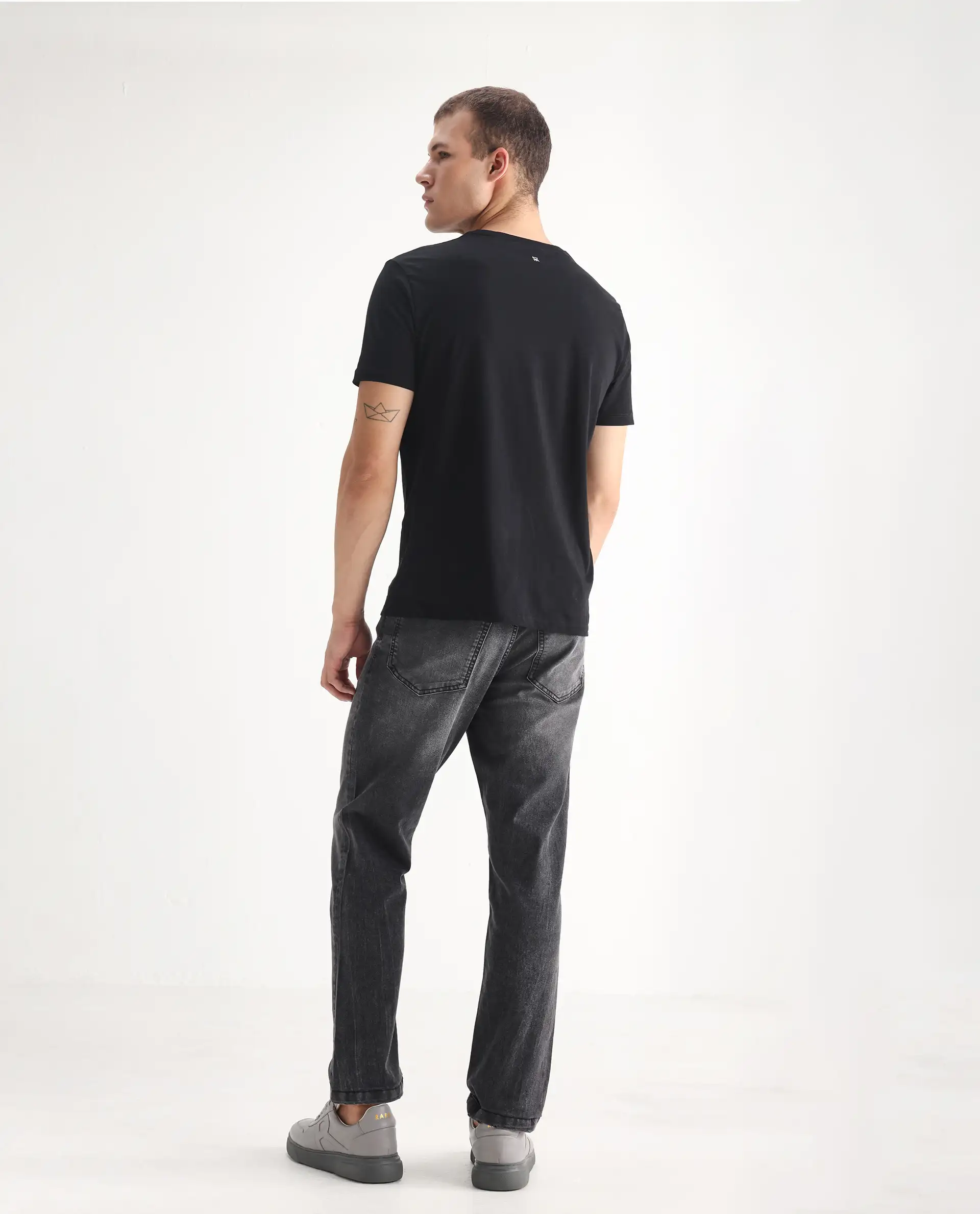Rare Rabbit Men's Klune Black Cotton Plain Morris Regular Fit Jeans - Image 9
