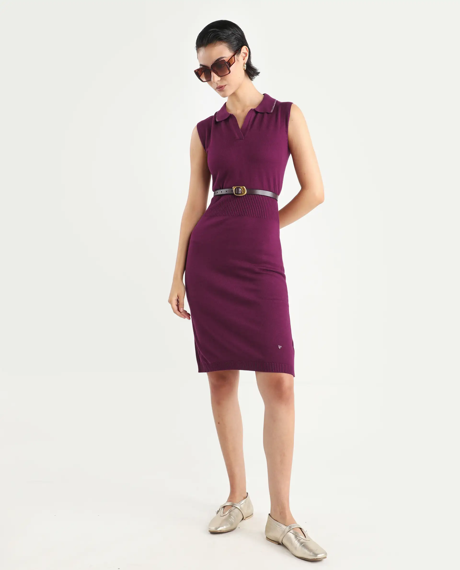 Rareism Women's Knitsy Dark Maroon Cotton Spread Collar Plain Sleeveless Knee Length Regular Fit Sweater - Image 2