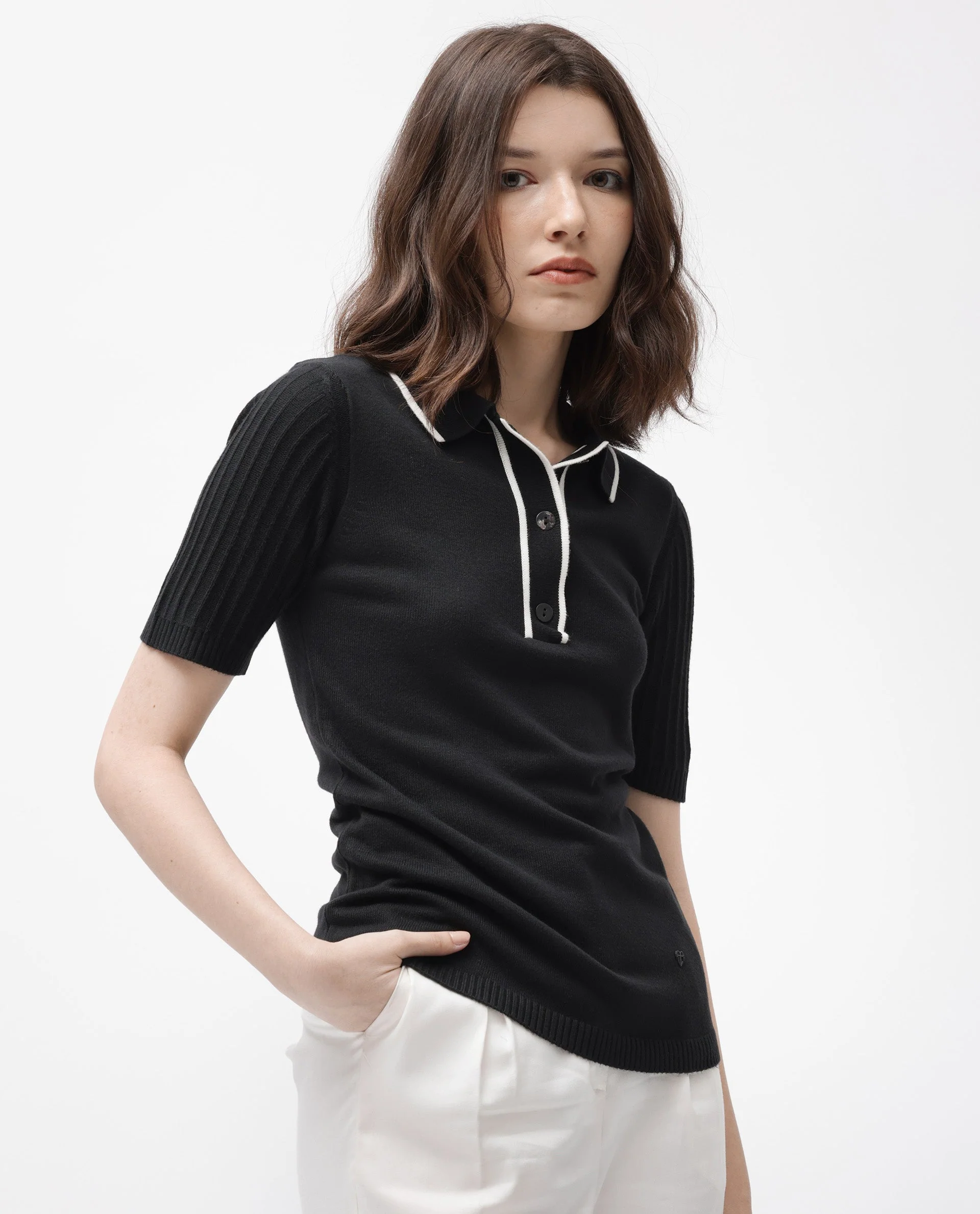 Rareism Women's Knitup Black Cotton Spread Collar Plain Regular Fit Sweater - Image 14