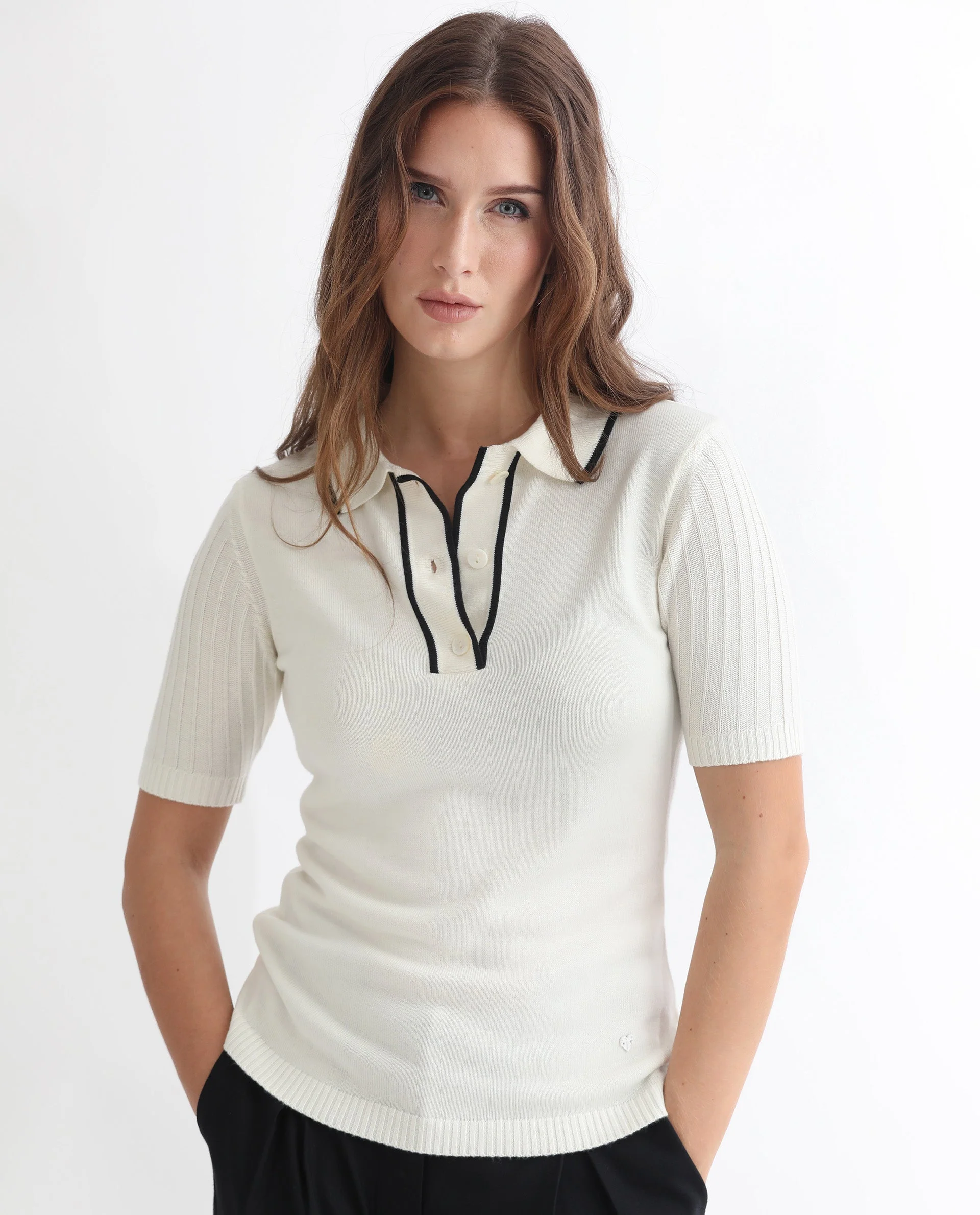 Rareism Women's Knitup Off White Cotton Spread Collar Plain Regular Fit Sweater - Image 4