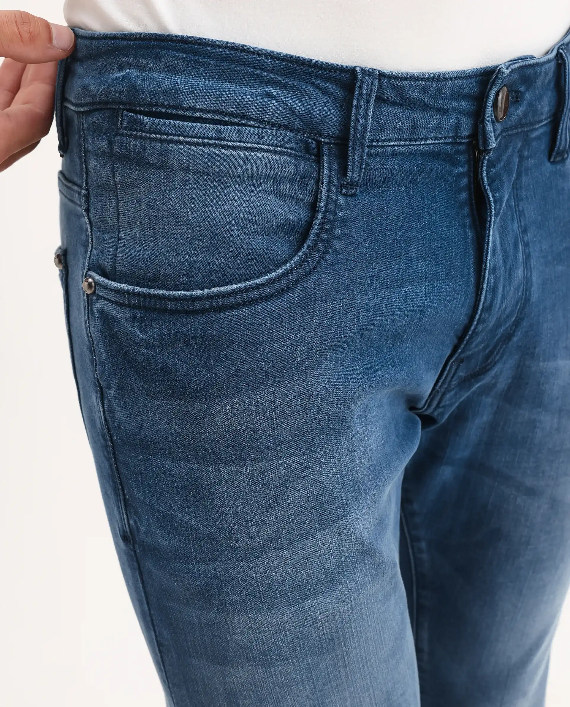 Rare Rabbit Men's Knoxo Blue Cotton Blend Fabric Hawk Slim Fit Plain Jeans - Image 3