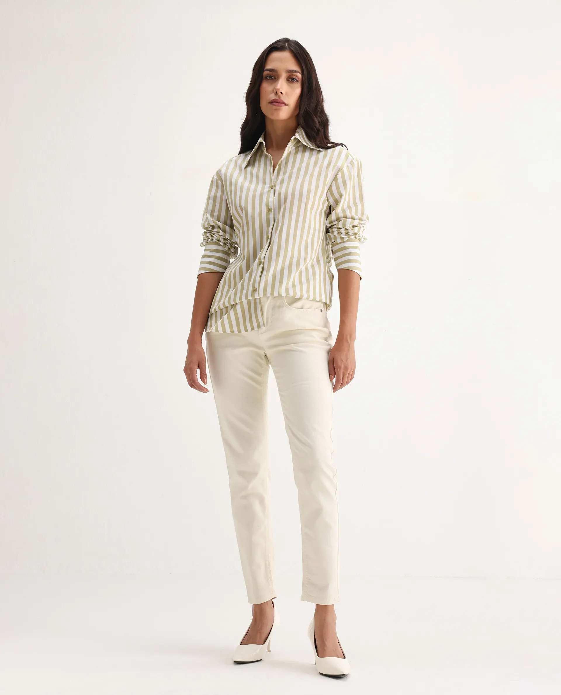 Rareism Women's Kocho Offwhite Cotton Blend Plain Ankle Length Slim Fit Jeans - Image 5