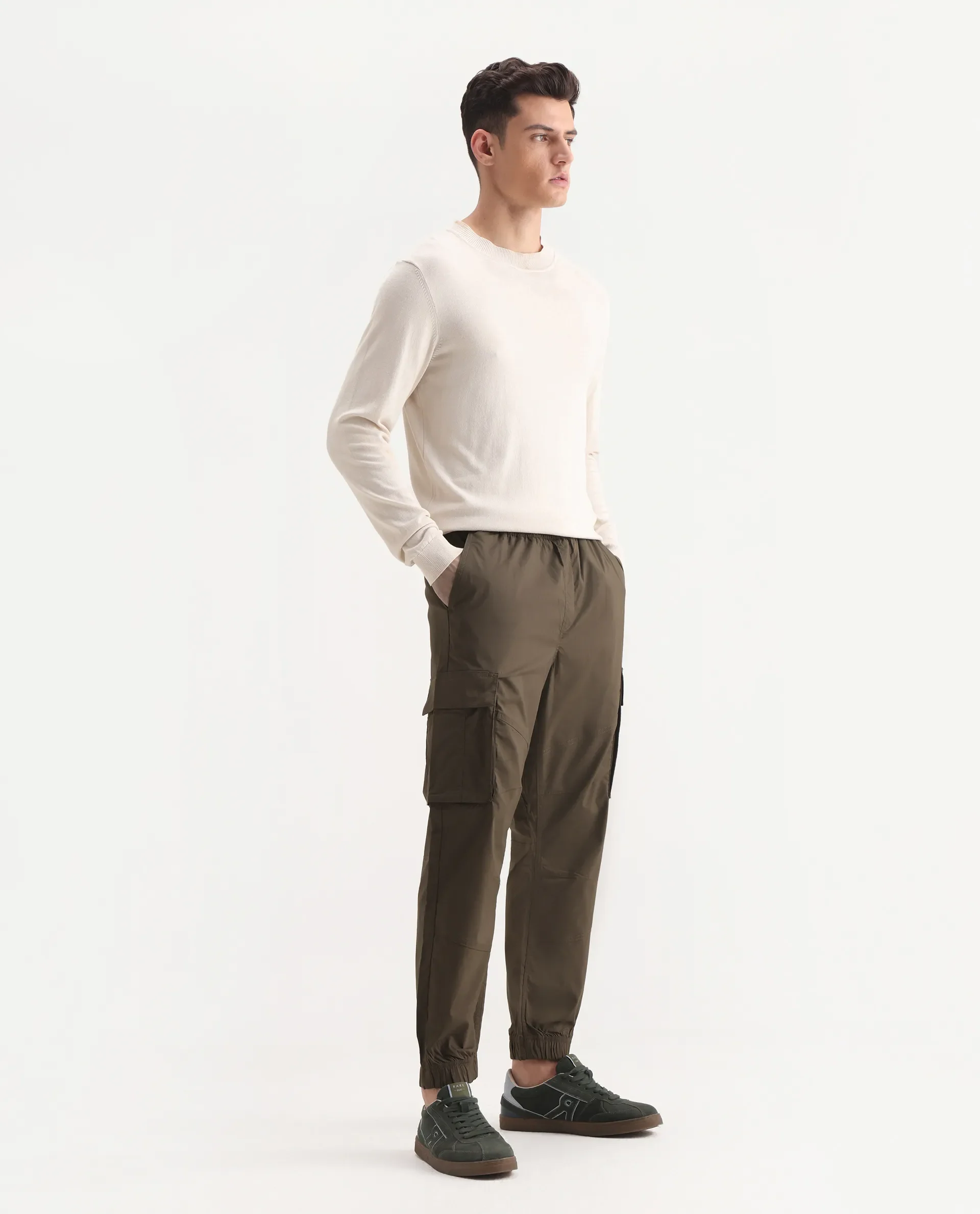 Rare Rabbit Men's Korb Olive Cotton Blend Plain Relaxed Fit Trouser - Image 6