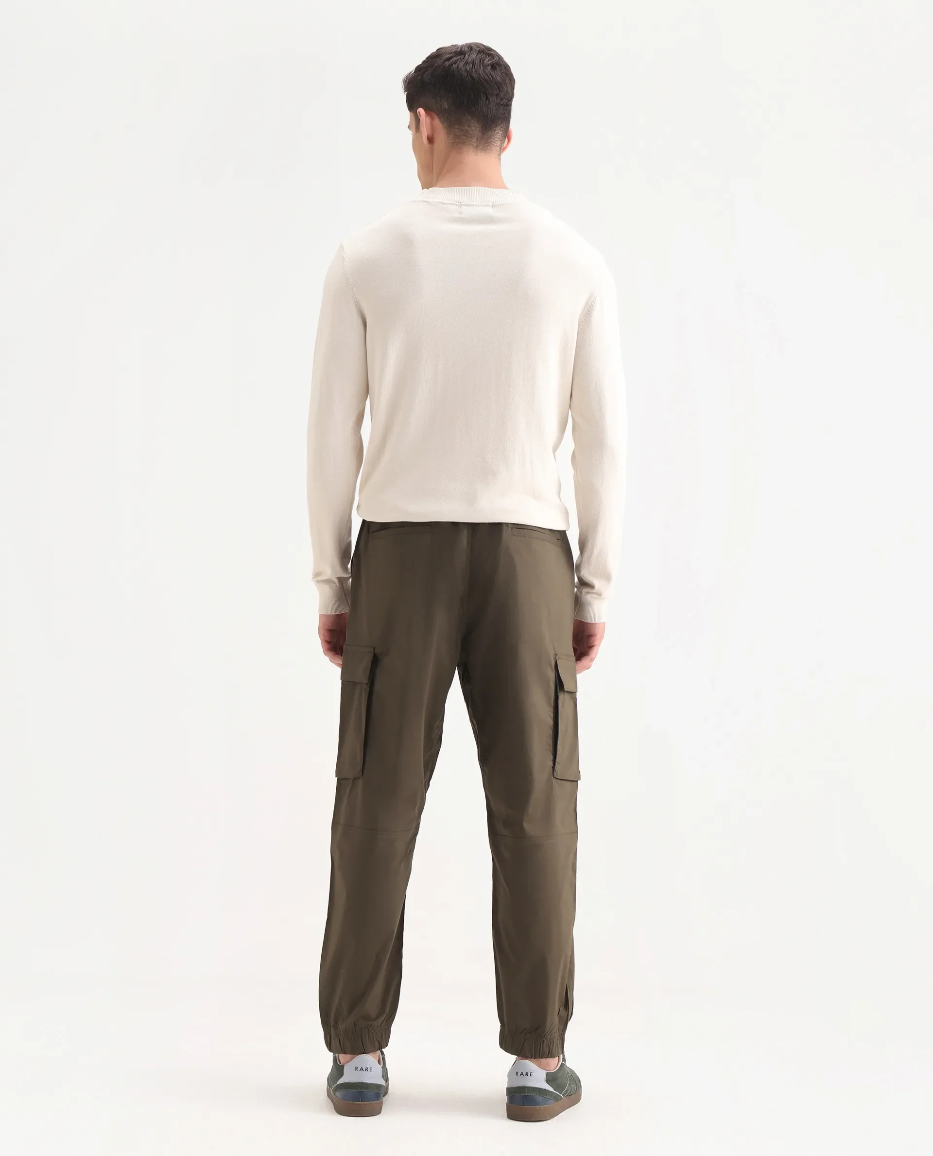 Rare Rabbit Men's Korb Olive Cotton Blend Plain Relaxed Fit Trouser - Image 8