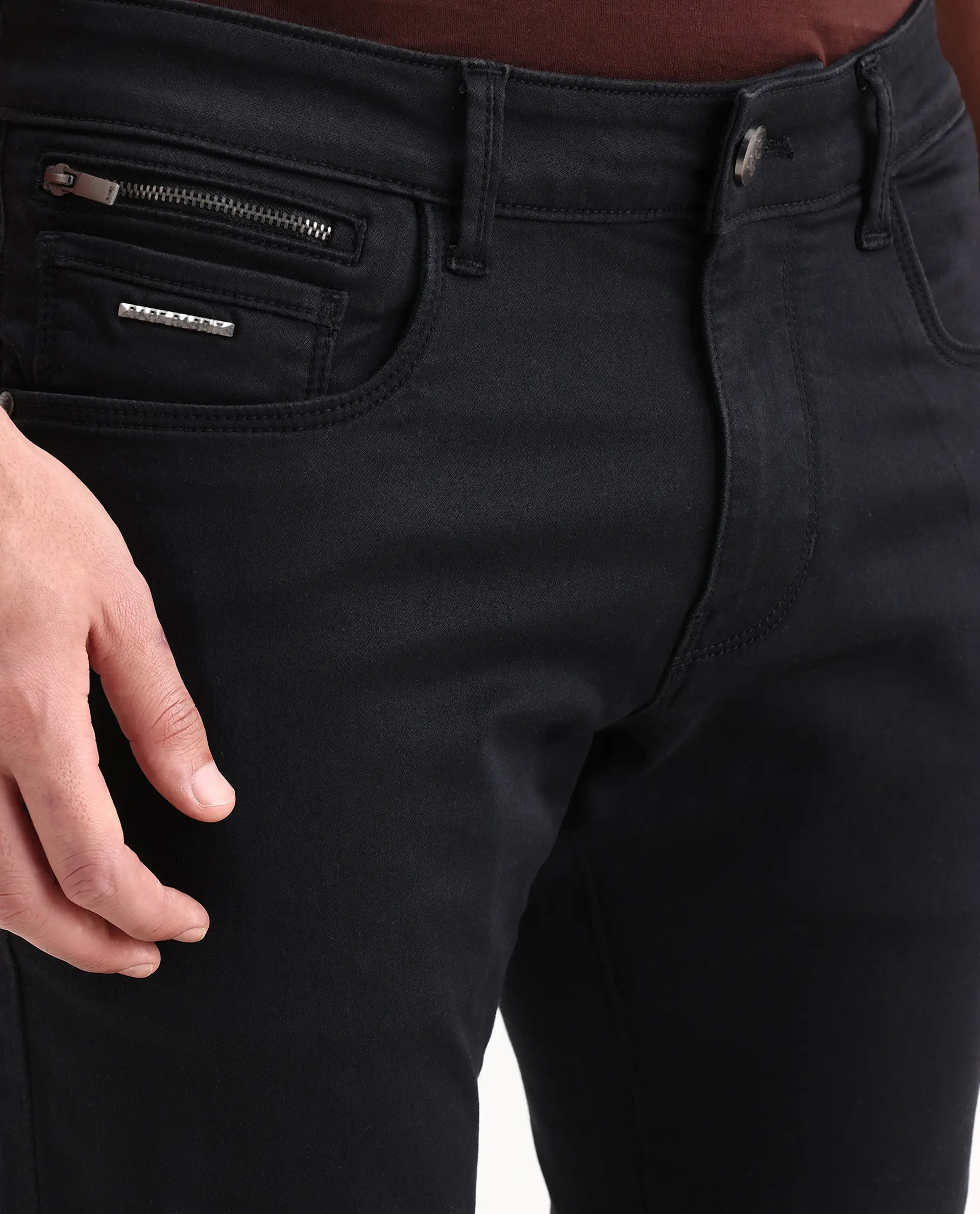 Rare Rabbit Men's Korv 26 Black Cotton Blend Fabric Hawk Slim Fit Plain Jeans - Image 2