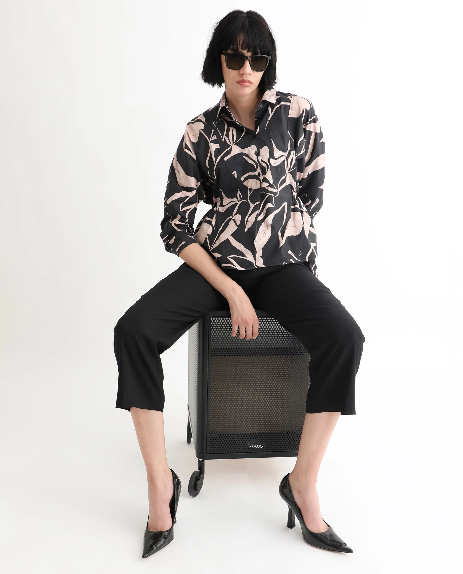 Rareism Women's Kowski Dark Black Cotton Blend Spread Collar Abstract Print Kimono Sleeve Regular Fit Top - Image 7