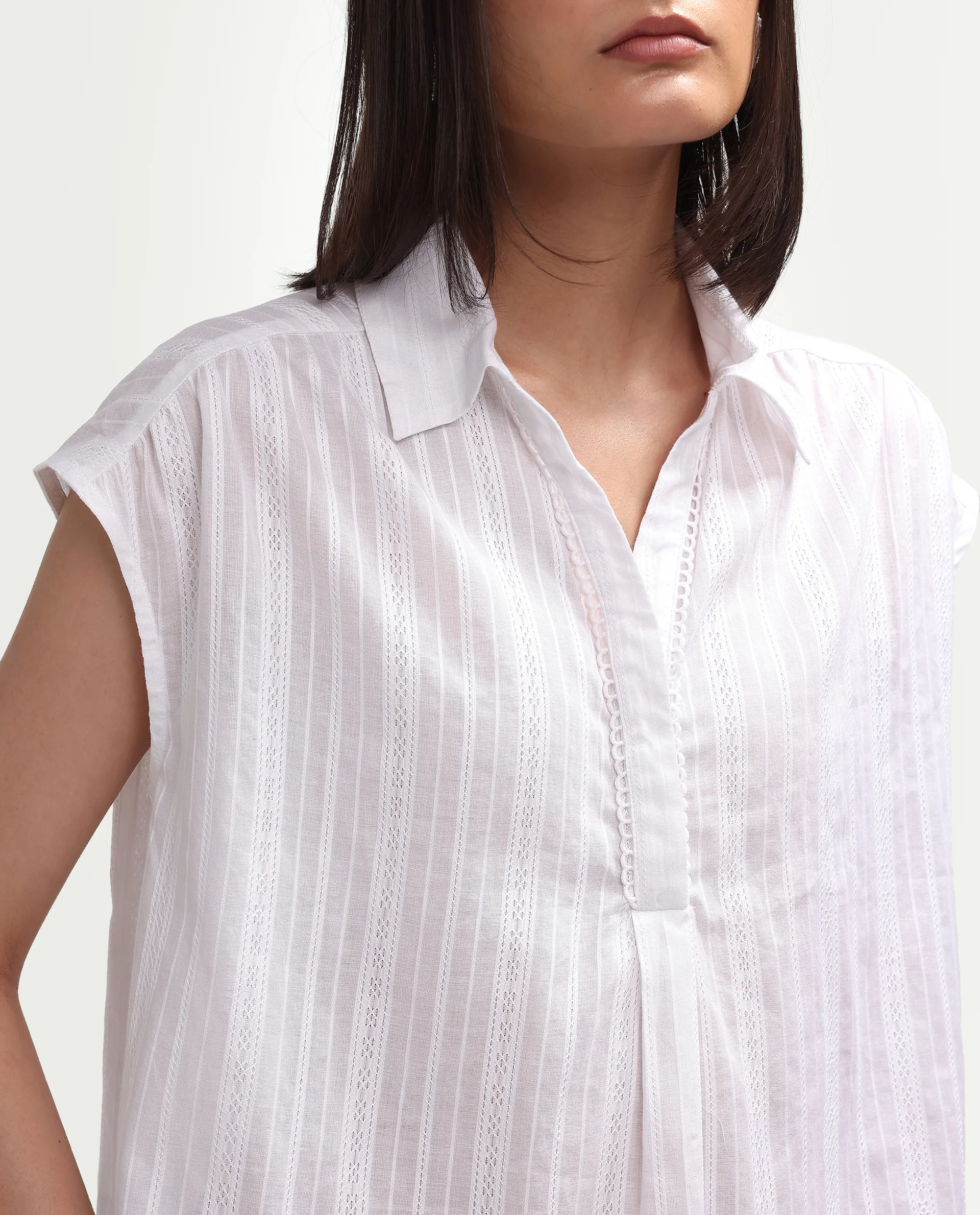 Rareism Women's Koya Off White Cotton Mandarin Collar Regular Plain Top - Image 4