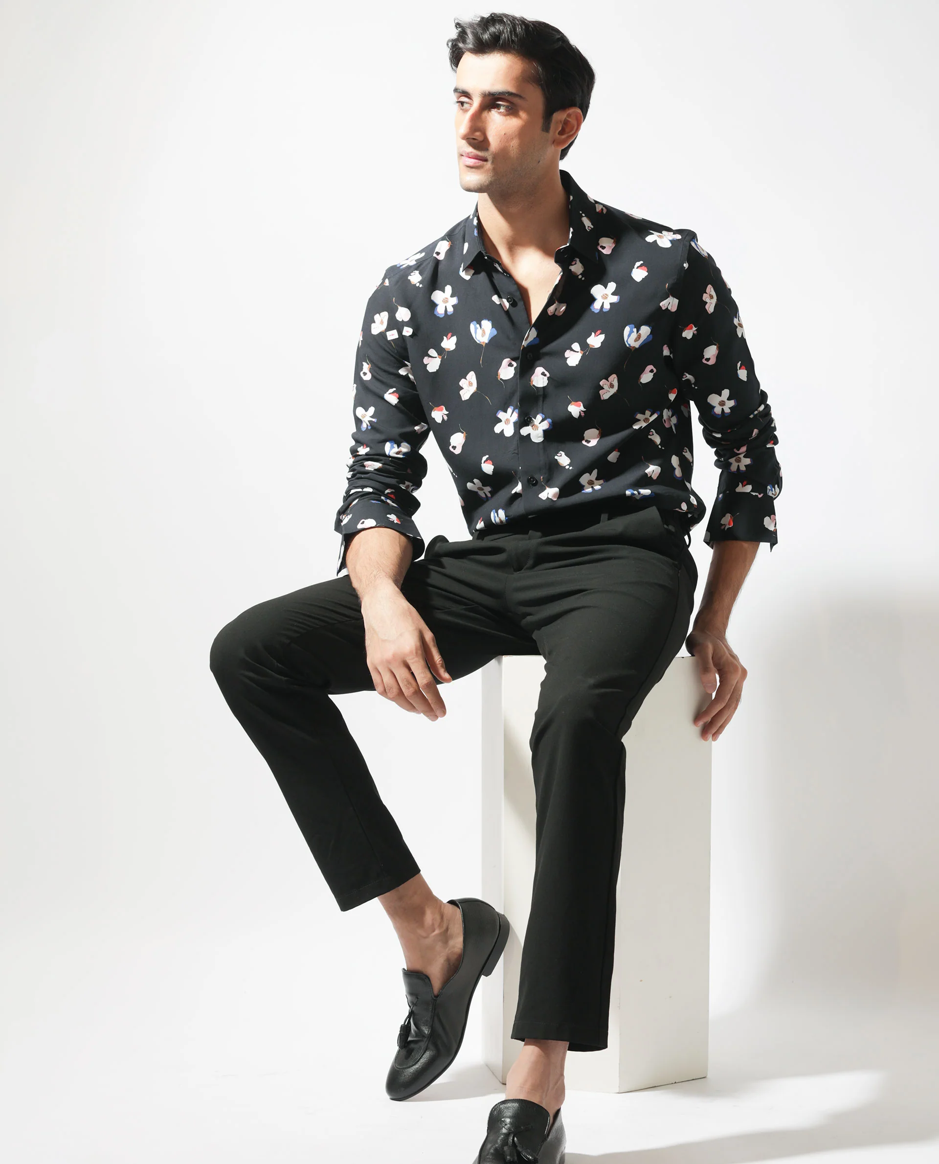 Rare Rabbit Men's Kraz Black Cotton Floral Print Regular Fit Full Sleeve Collared Shirt - Image 2