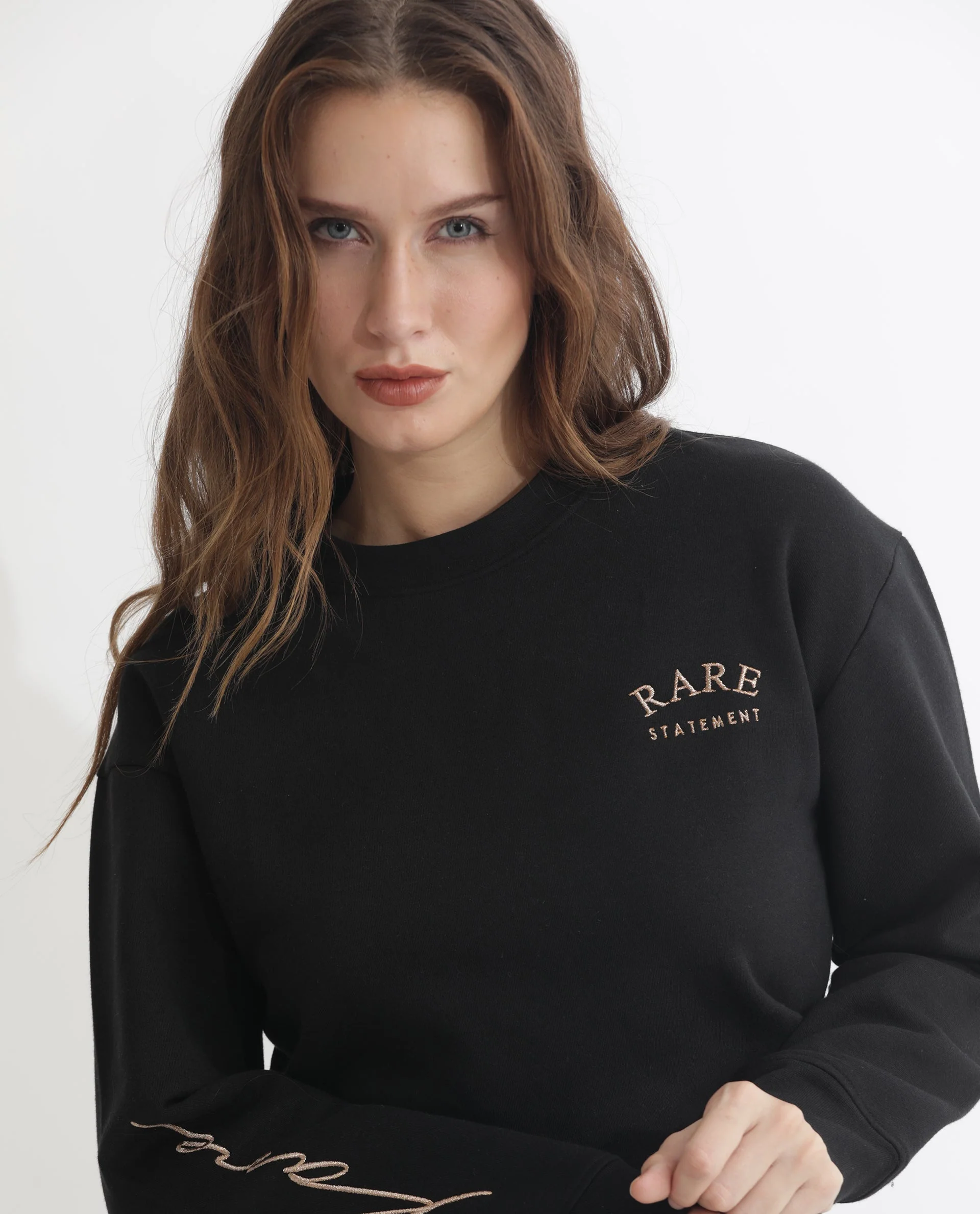 Rareism Women's Krok Black Polyester Blend Crew Neck Embroidered Cuffed Sleeve Crop Regular Fit Sweatshirt - Image 3