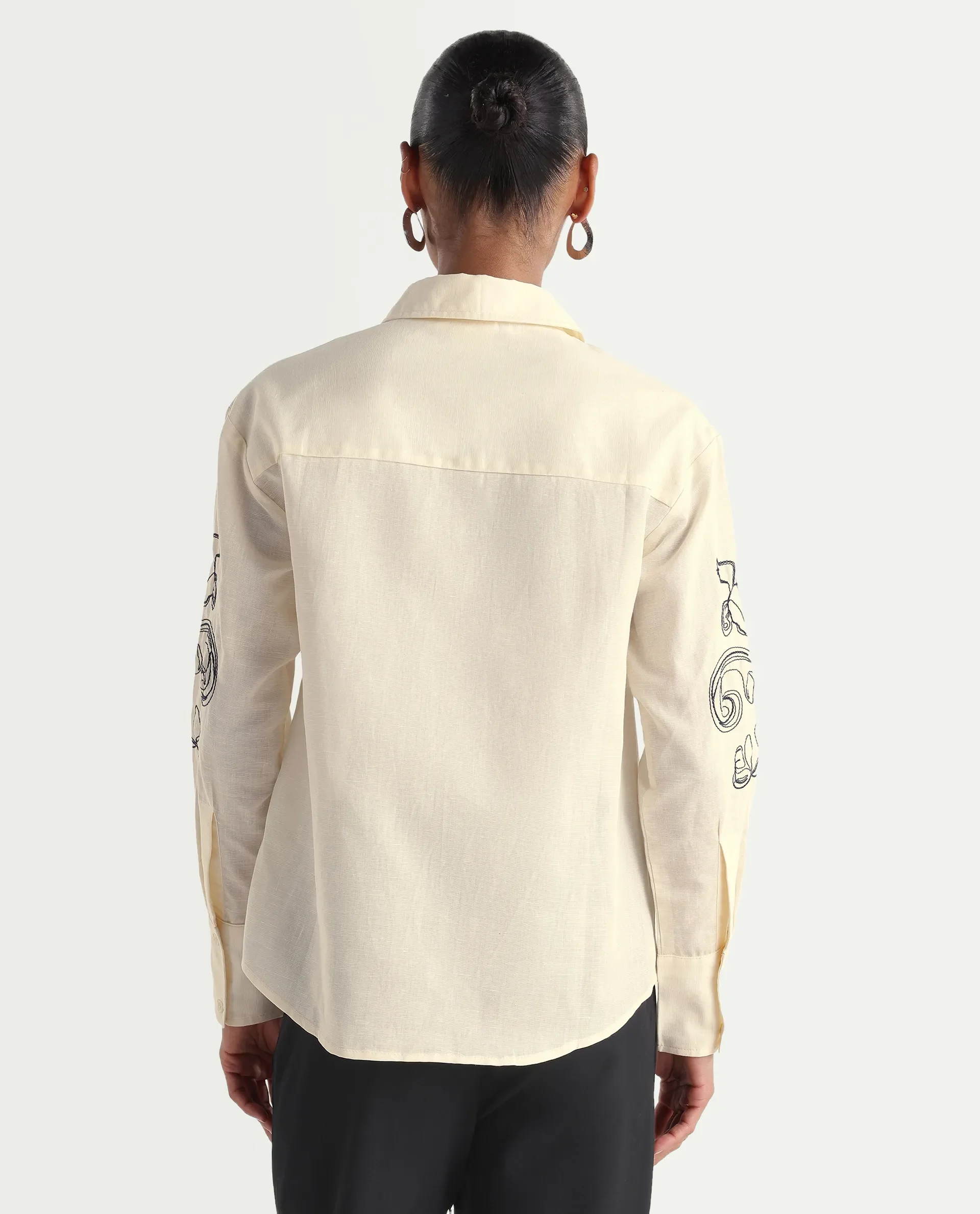 Rareism Women's Kruz Light Beige Linen Spread Collar Relaxed Embroidered Shirt - Image 7