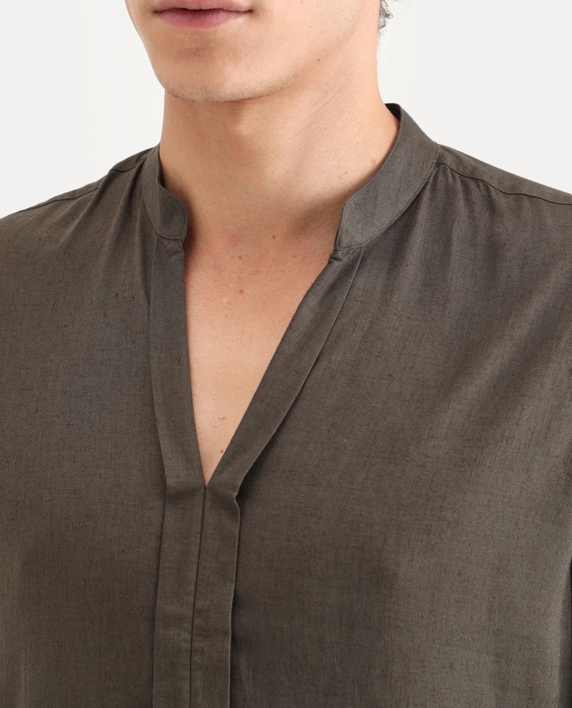 Rare Rabbit Men Kurt Dark Olive Linen Blend Fabric Full Sleeve Mandarin Collar Button Closure Plain Shirt - Image 3