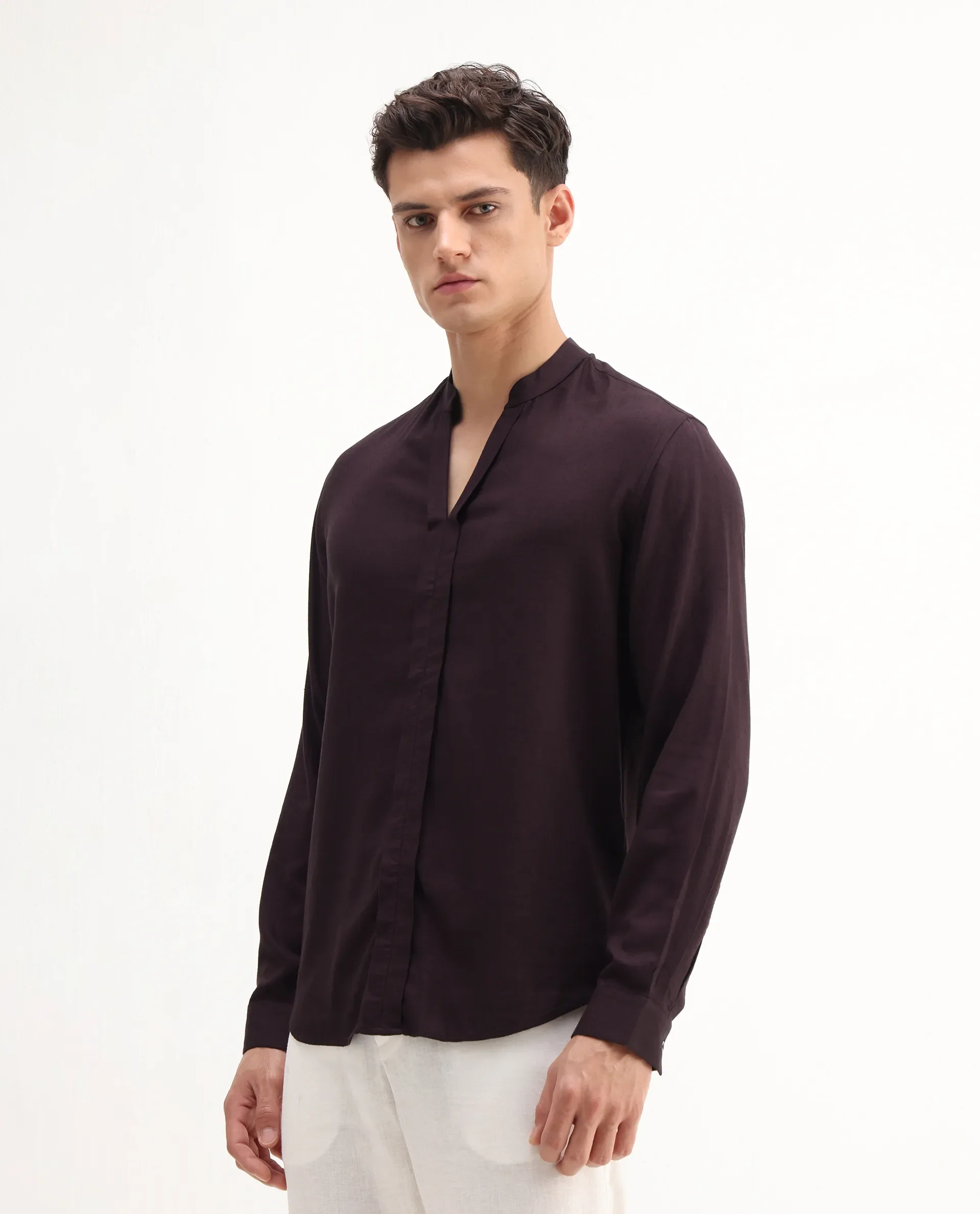 Rare Rabbit Men's Kurto 25 Dusky Maroon Linen Blend Plain Regular Fit Full Sleeve Mandarin Collar Shirt - Image 4