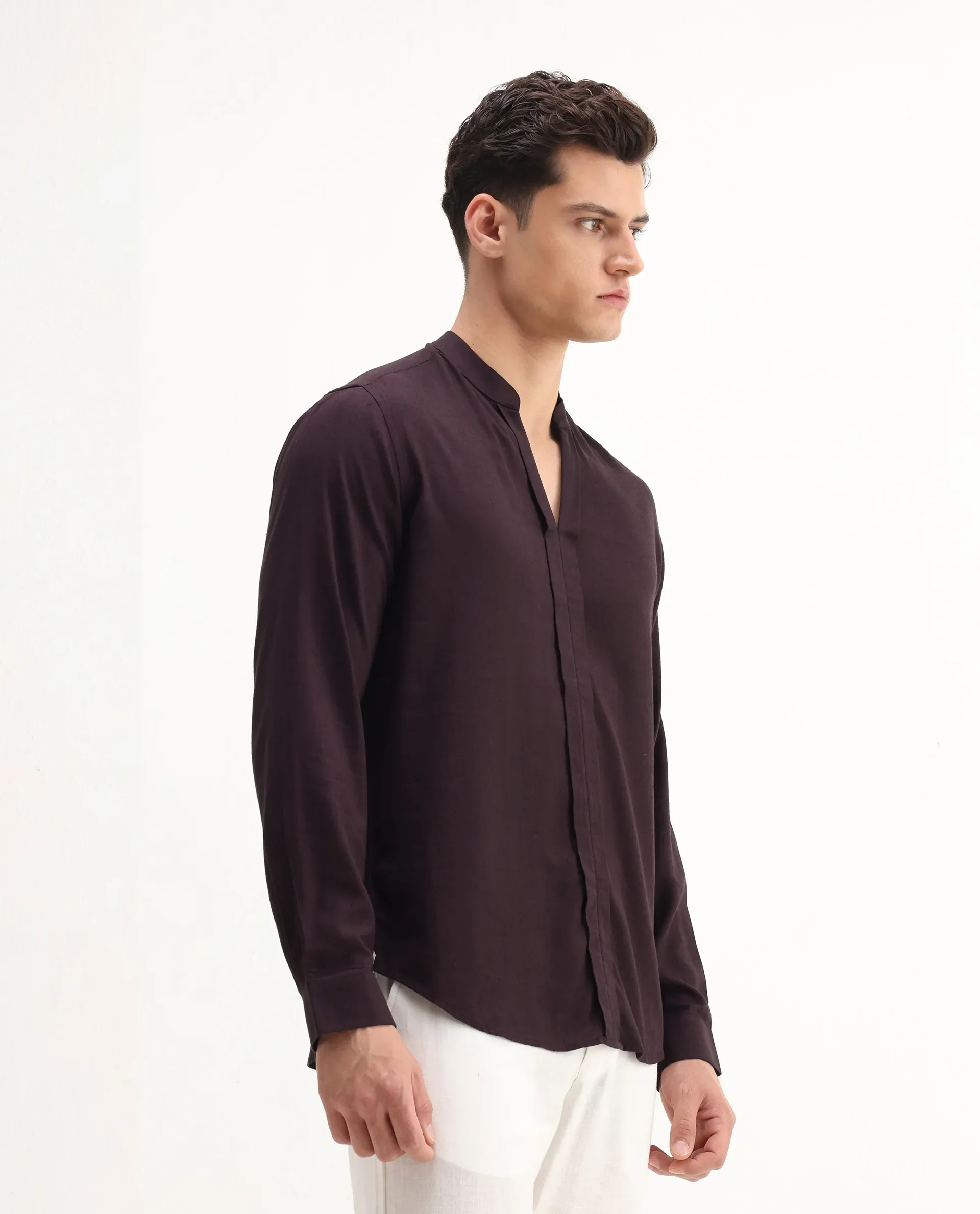 Rare Rabbit Men's Kurto 25 Dusky Maroon Linen Blend Plain Regular Fit Full Sleeve Mandarin Collar Shirt - Image 6
