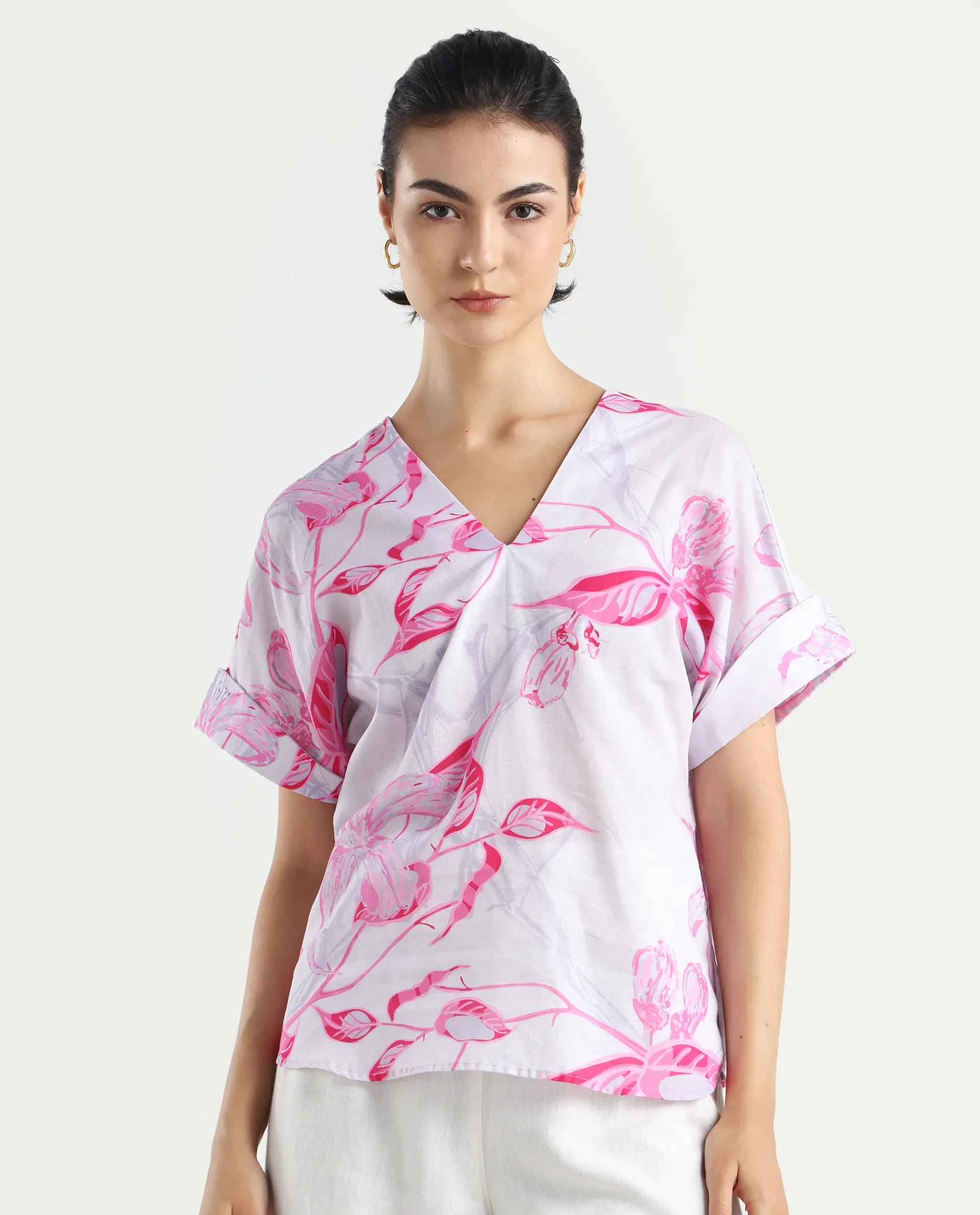 Rareism Women's Kyor Sc Dusky Purple Cotton Blend V-Neck Floral Print Extended Sleeves Regular Fit Top - Image 3