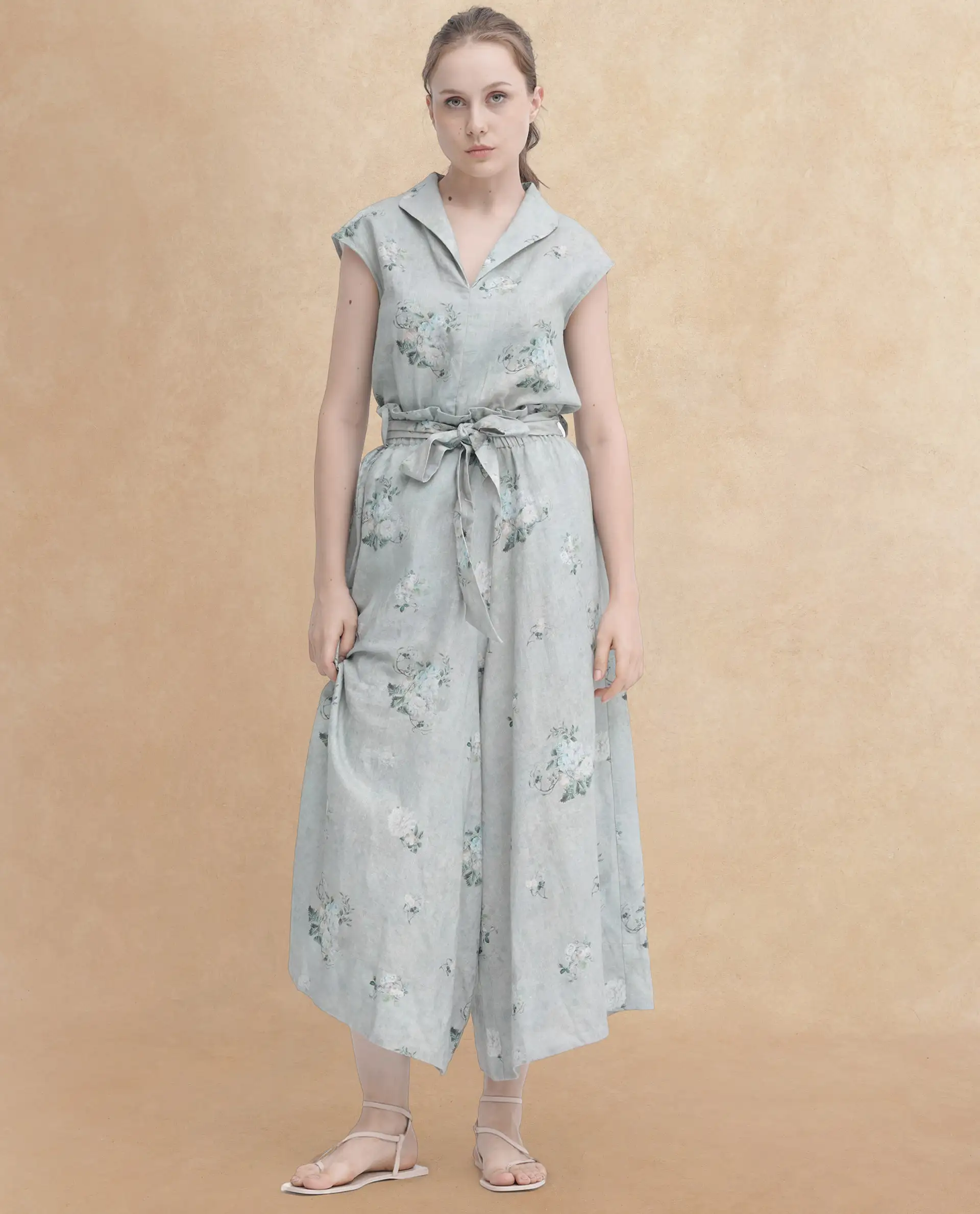Rareism Women's Kyul-B Dusky Green Linen Floral Print Ankle Length Flared Trouser - Image 6