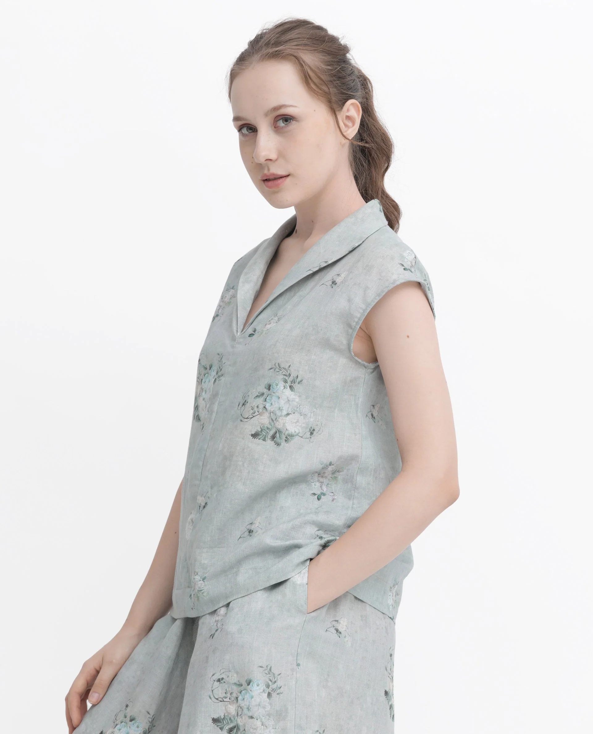 Rareism Women's Kyul-T Dusky Green Cotton Linen Lapel Neck Floral Print Extended Sleeves Regular Fit Top - Image 6