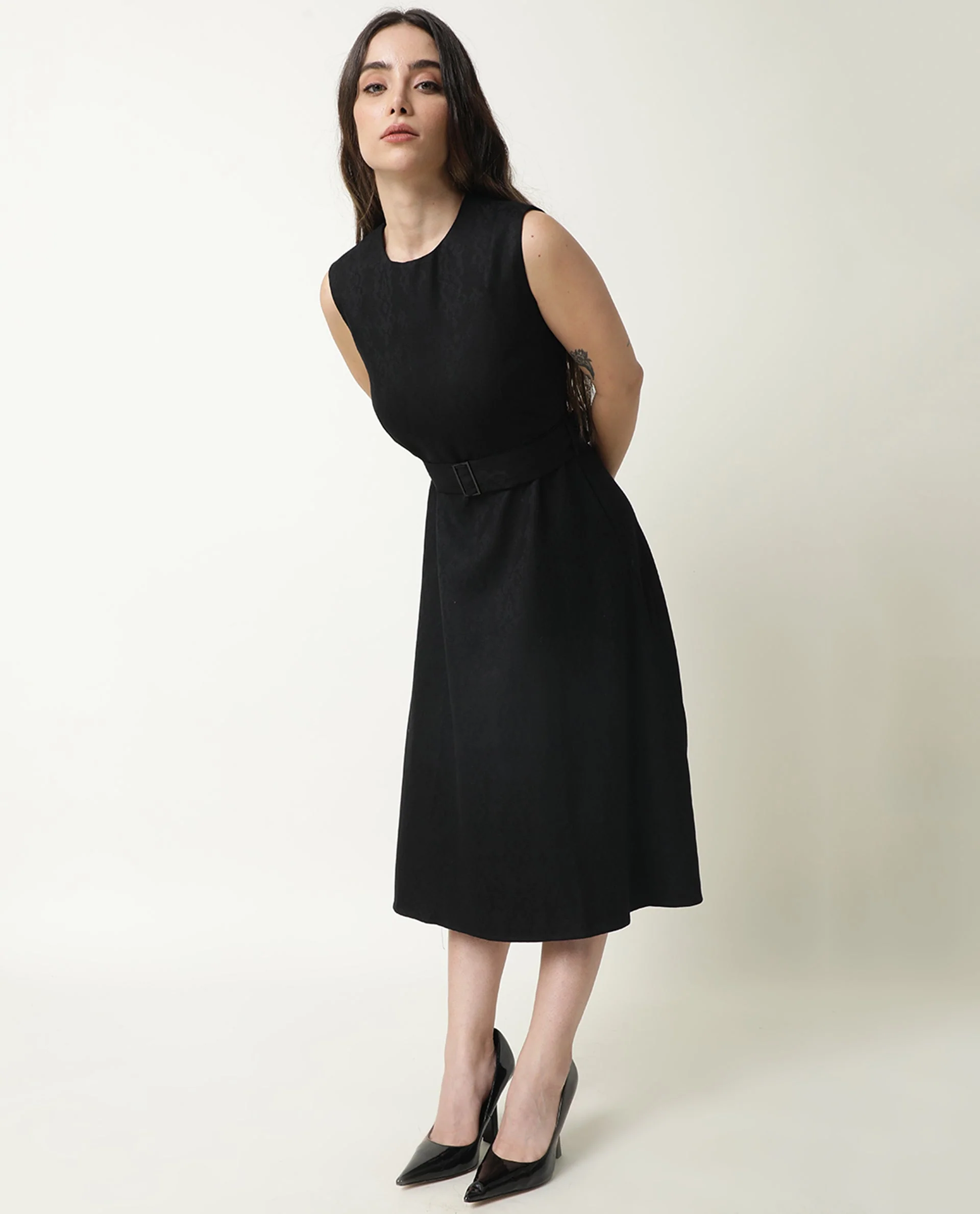 Rareism Women's Lacau Black Polyester Crew Neck Plain Sleeveless Midi Flared Dress - Image 4