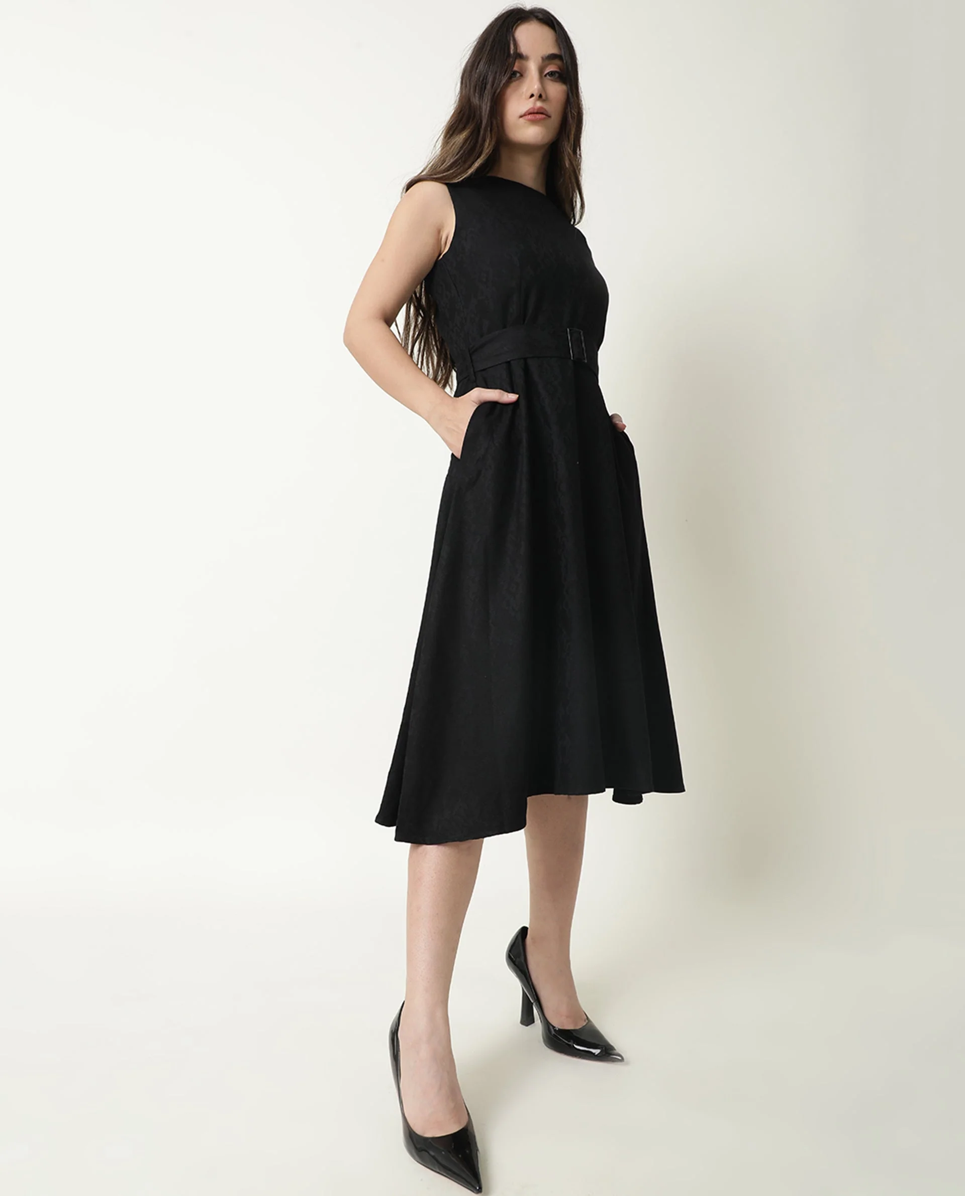 Rareism Women's Lacau Black Polyester Crew Neck Plain Sleeveless Midi Flared Dress - Image 7