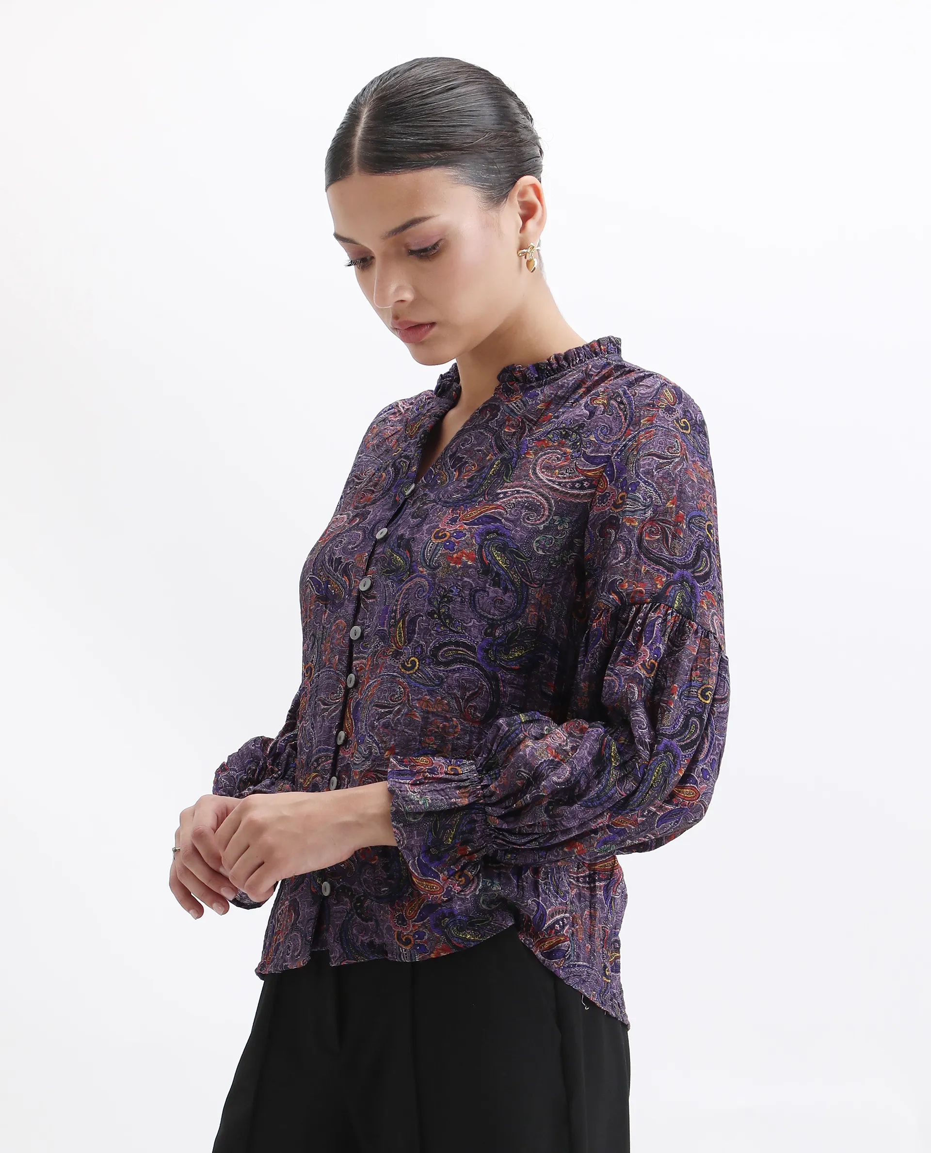 Rareism Women's Lafia Multi Viscose V-Neck Paisley Print Lantern Sleeve Regular Fit Top - Image 6