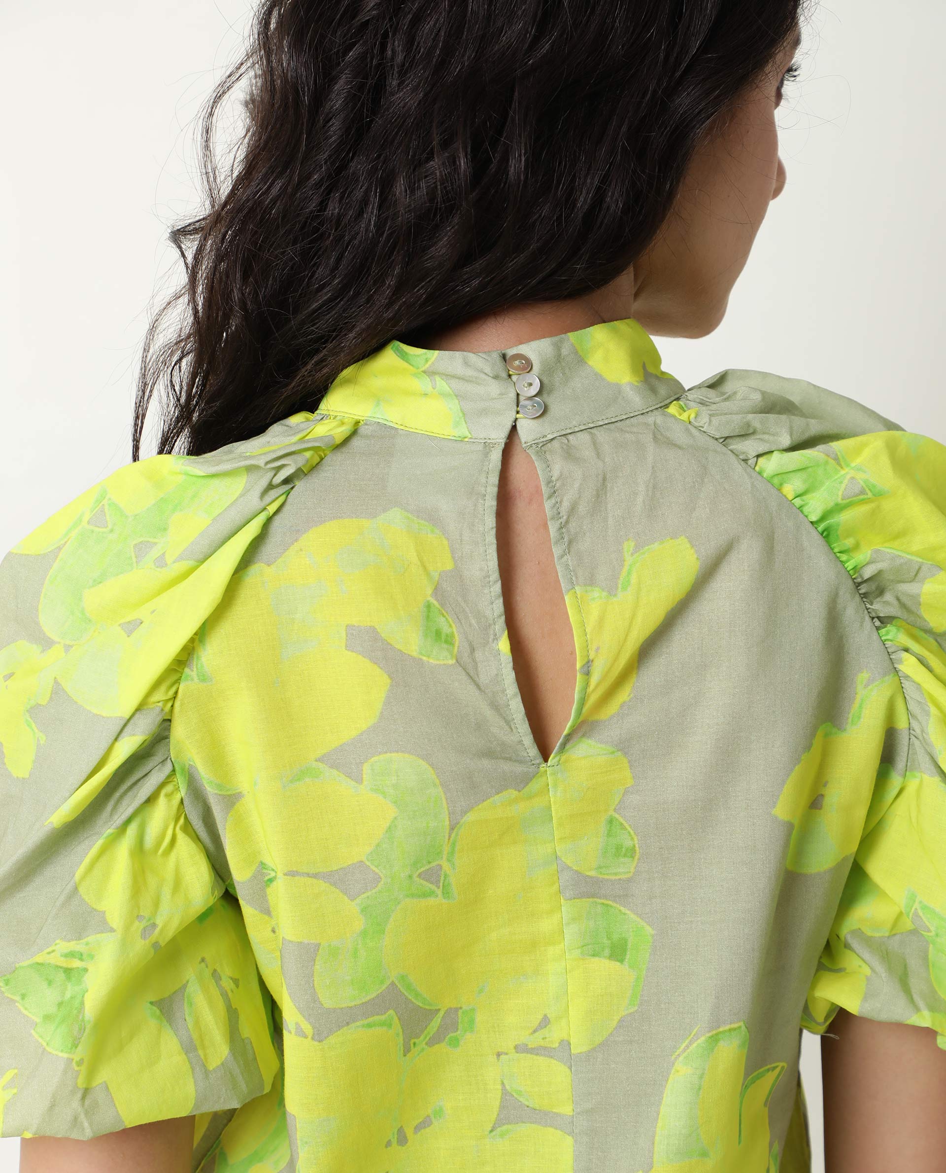 Rareism Women's Lagger Green Cotton High Neck Abstract Print Regular Fit Top - Image 11