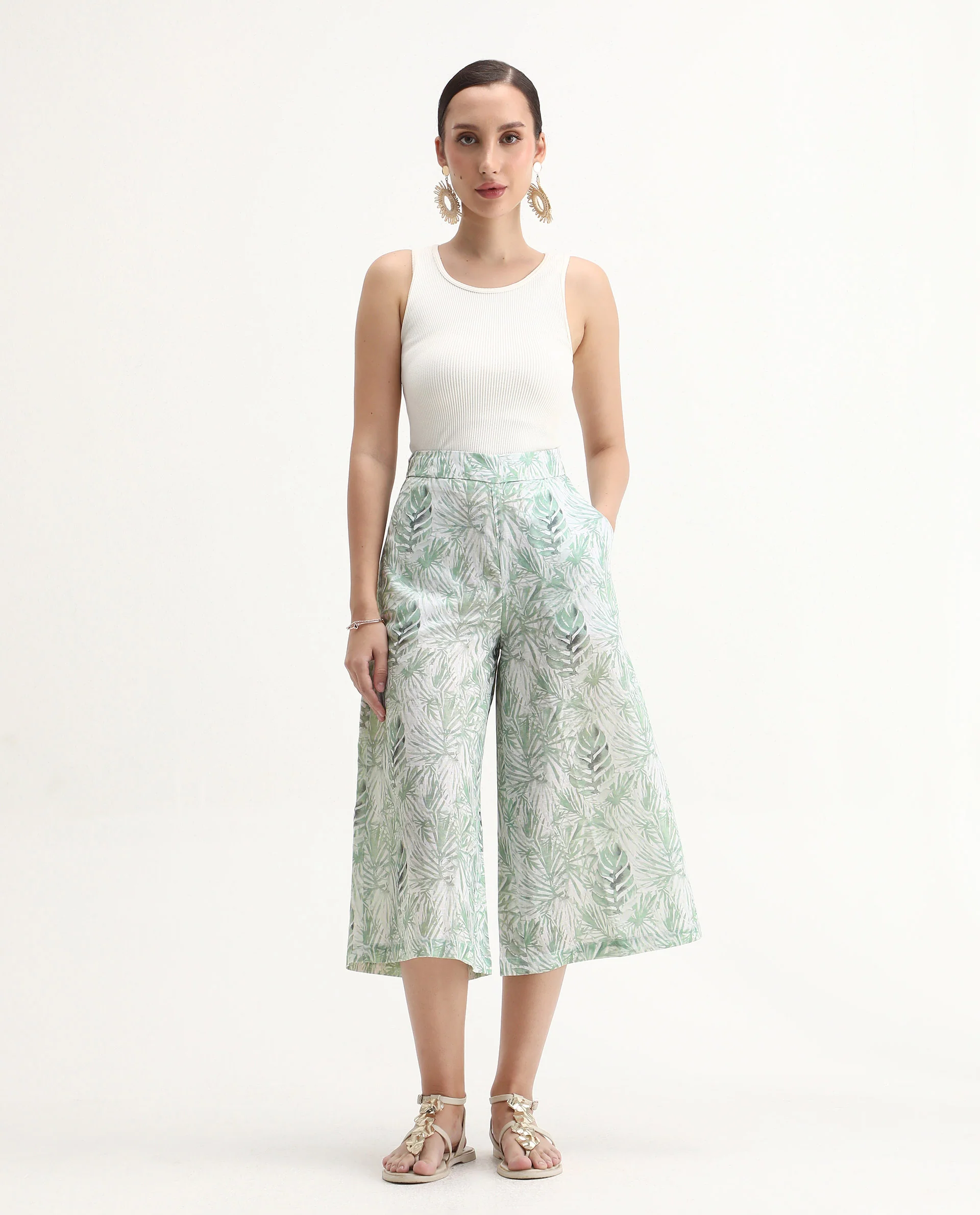 Rareism Women's Lakar Off White Linen Abstract Print Midi Flared Trouser - Image 2