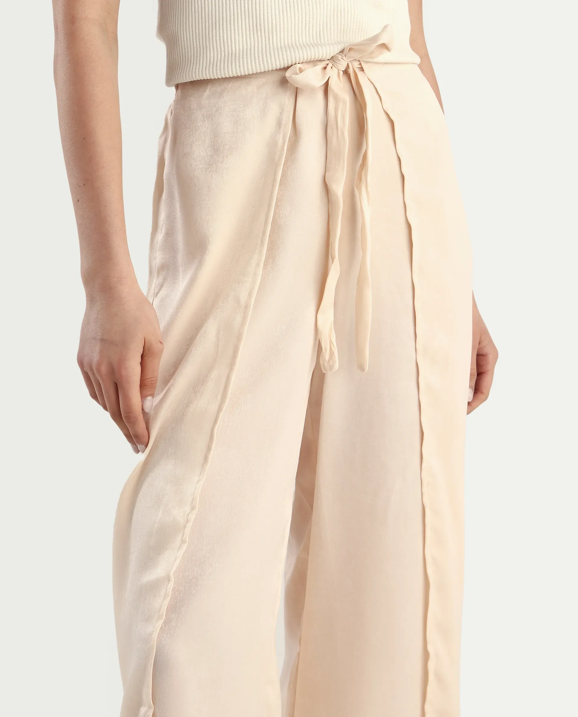 Rareism Women's Lamona B Beige Polyester Plain Ankle Length Wide Trouser - Image 4