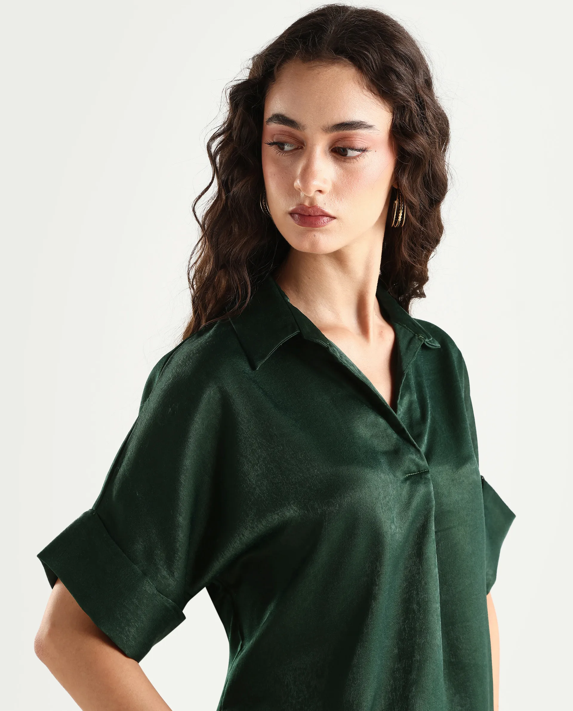 Rareism Women's Lamona-T Dark Green Polyester Drop Collar Plain Extended Sleeves Boxy Fit Top - Image 5