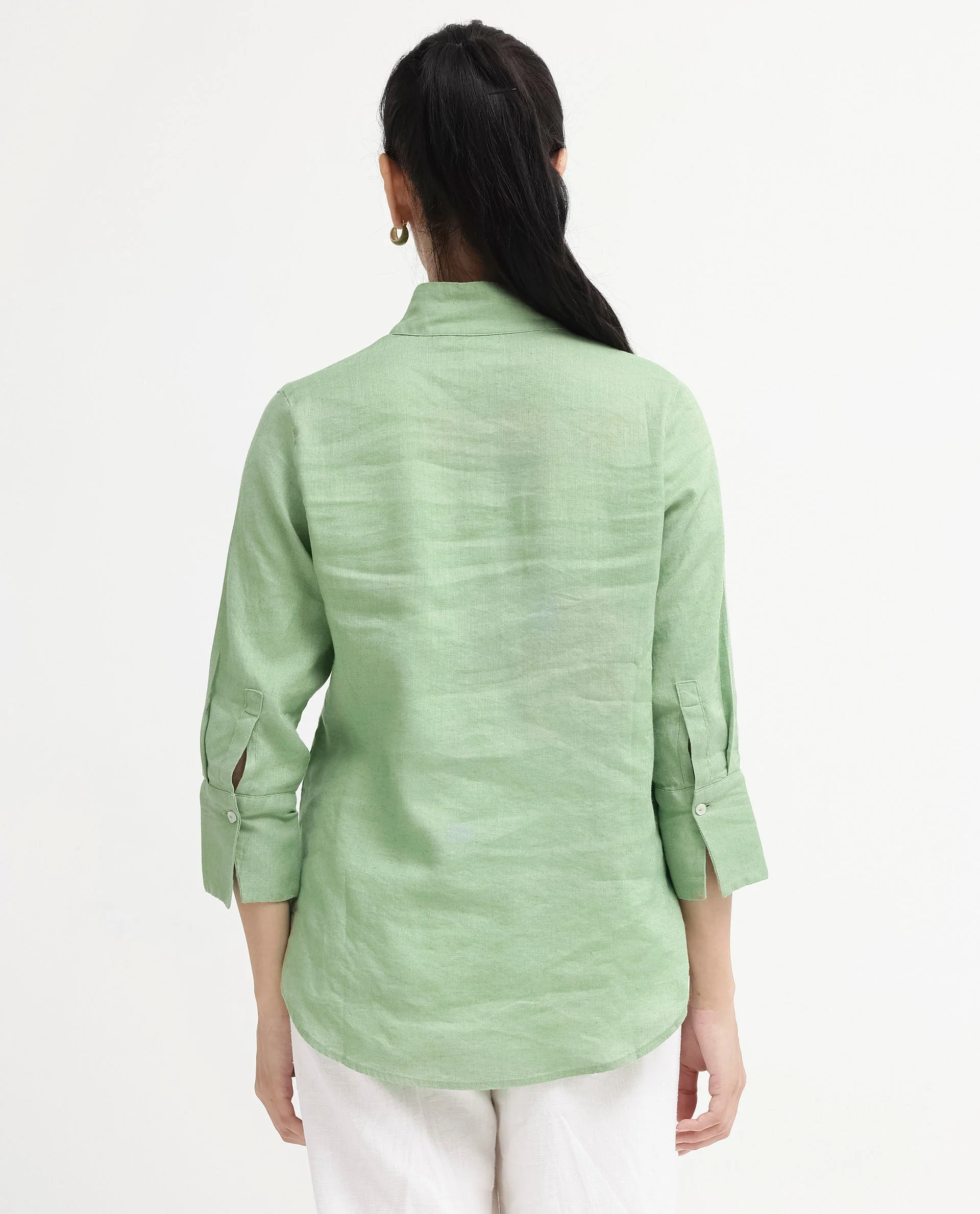 Rareism Women's Laos Pastel Green Cotton Blend V-Neck Plain Regular Fit Top - Image 10