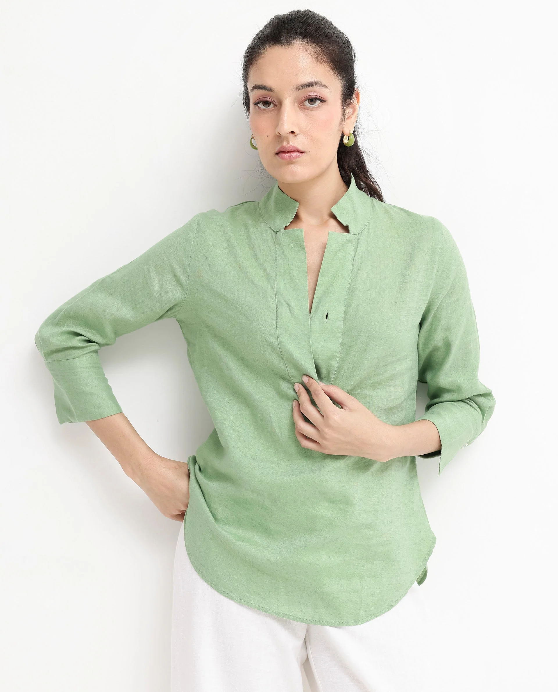 Rareism Women's Laos Pastel Green Cotton Blend V-Neck Plain Regular Fit Top - Image 2